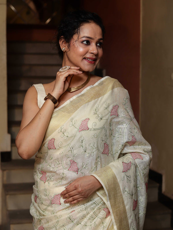 Bhagalpur Handloom Pure Linen Saree With Floral Thread Embroidery-Off White