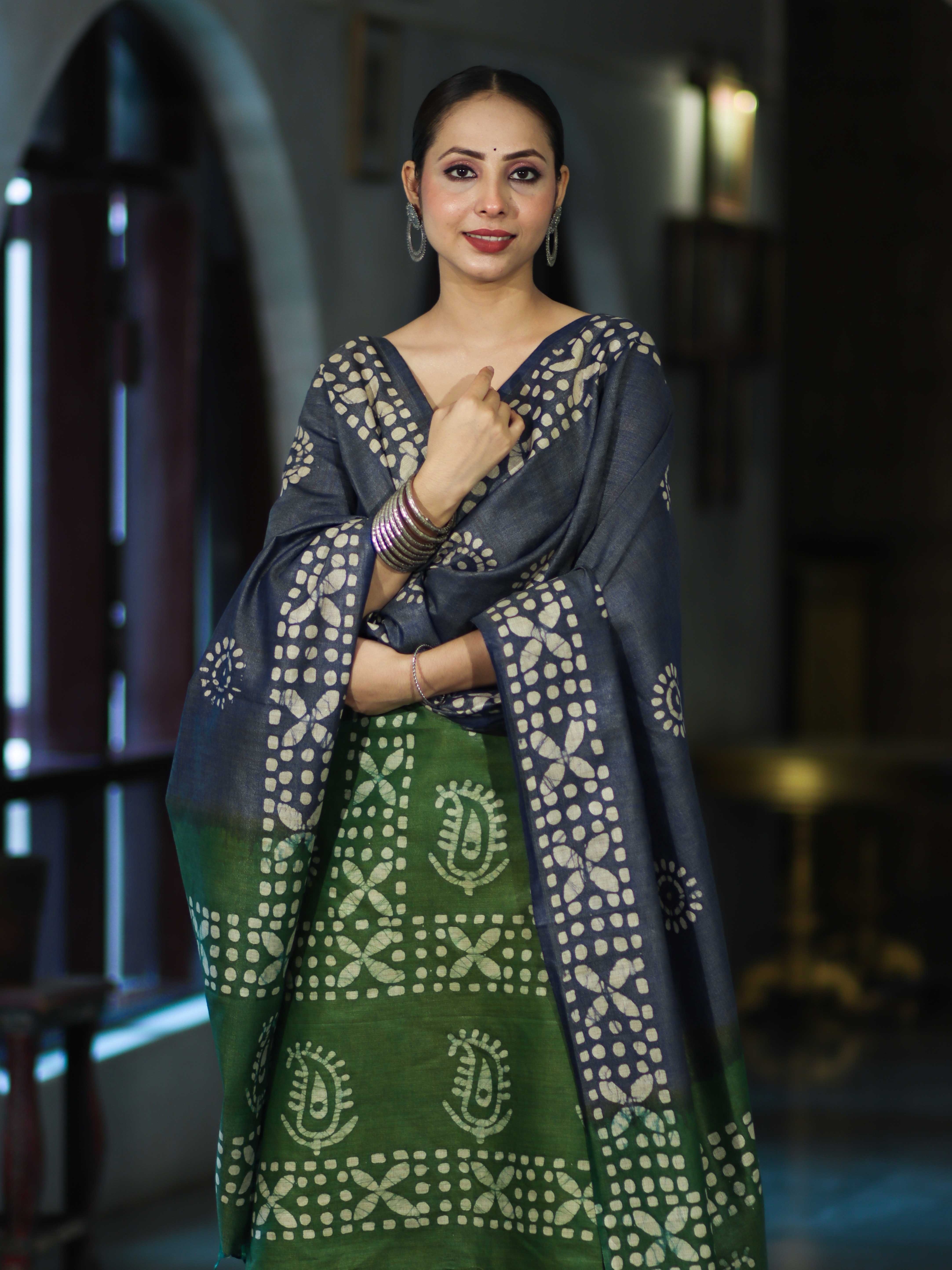 Pure Handloom Khadi Cotton Hand-Dyed Batik Pattern Salwar Kameez Dupatta Set-Blue & Green