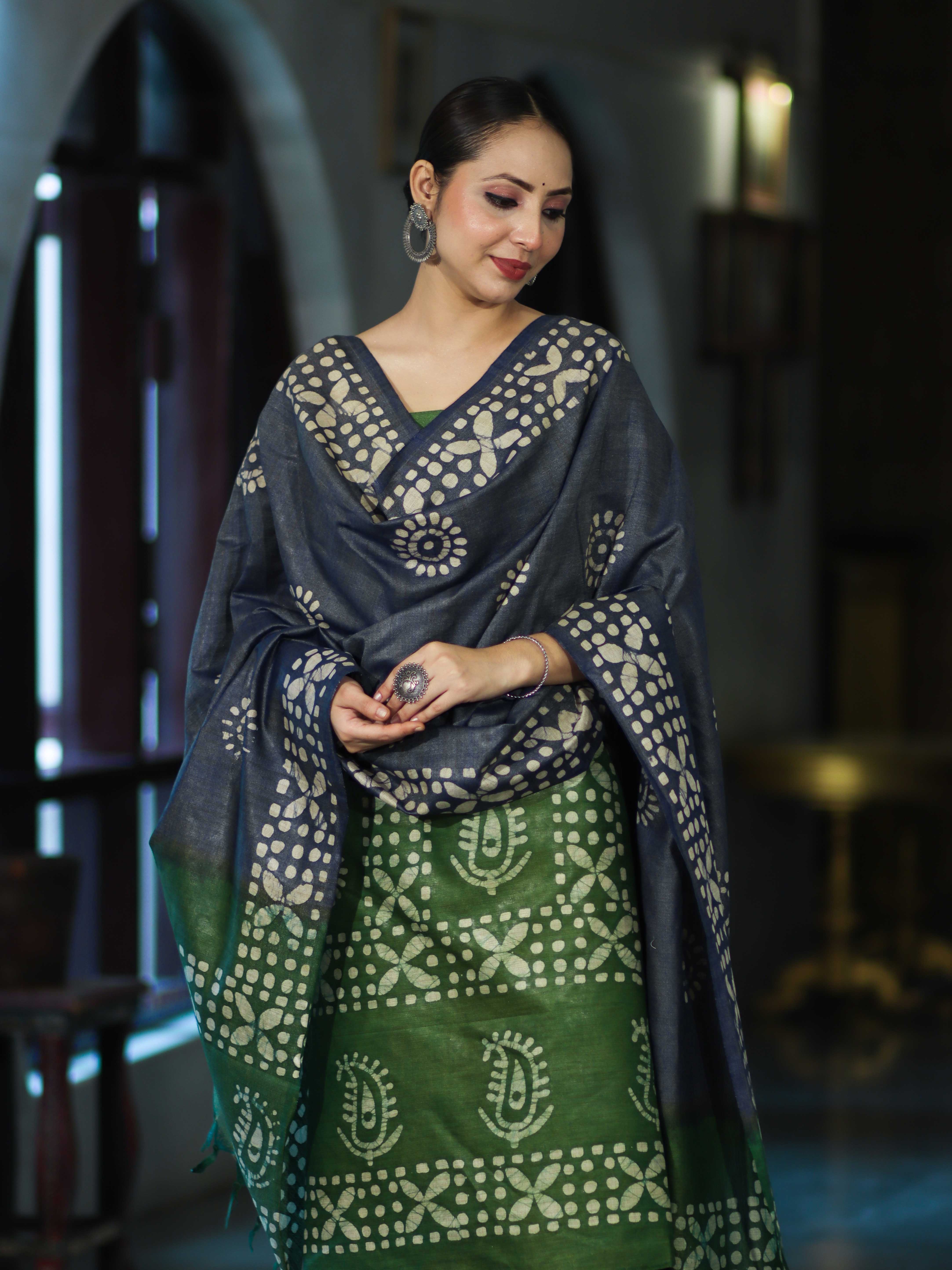 Pure Handloom Khadi Cotton Hand-Dyed Batik Pattern Salwar Kameez Dupatta Set-Blue & Green