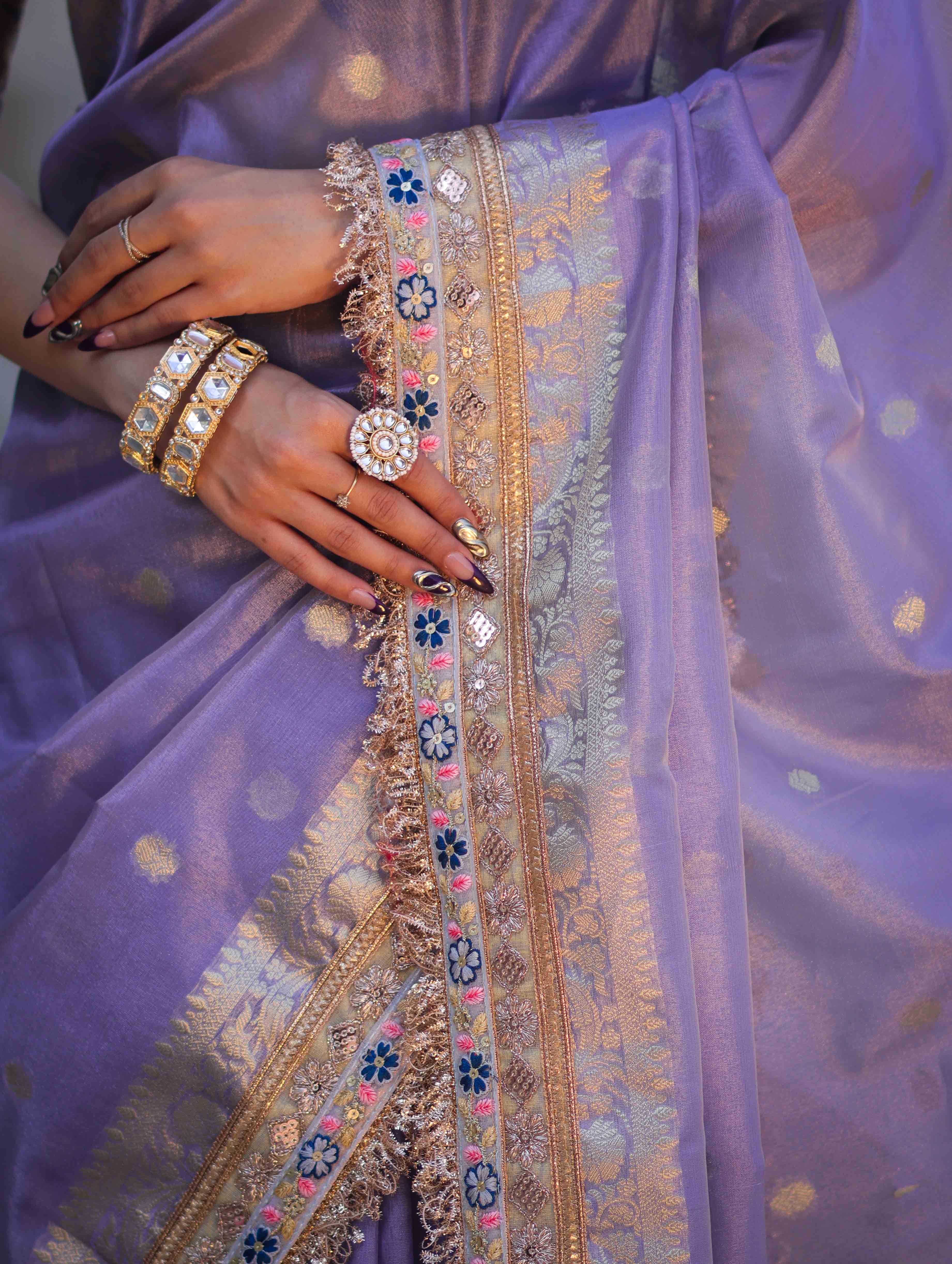 Banarasee Handloom Tissue Saree With Zari Buti Design Floral Border & Lace-Pastel Purple