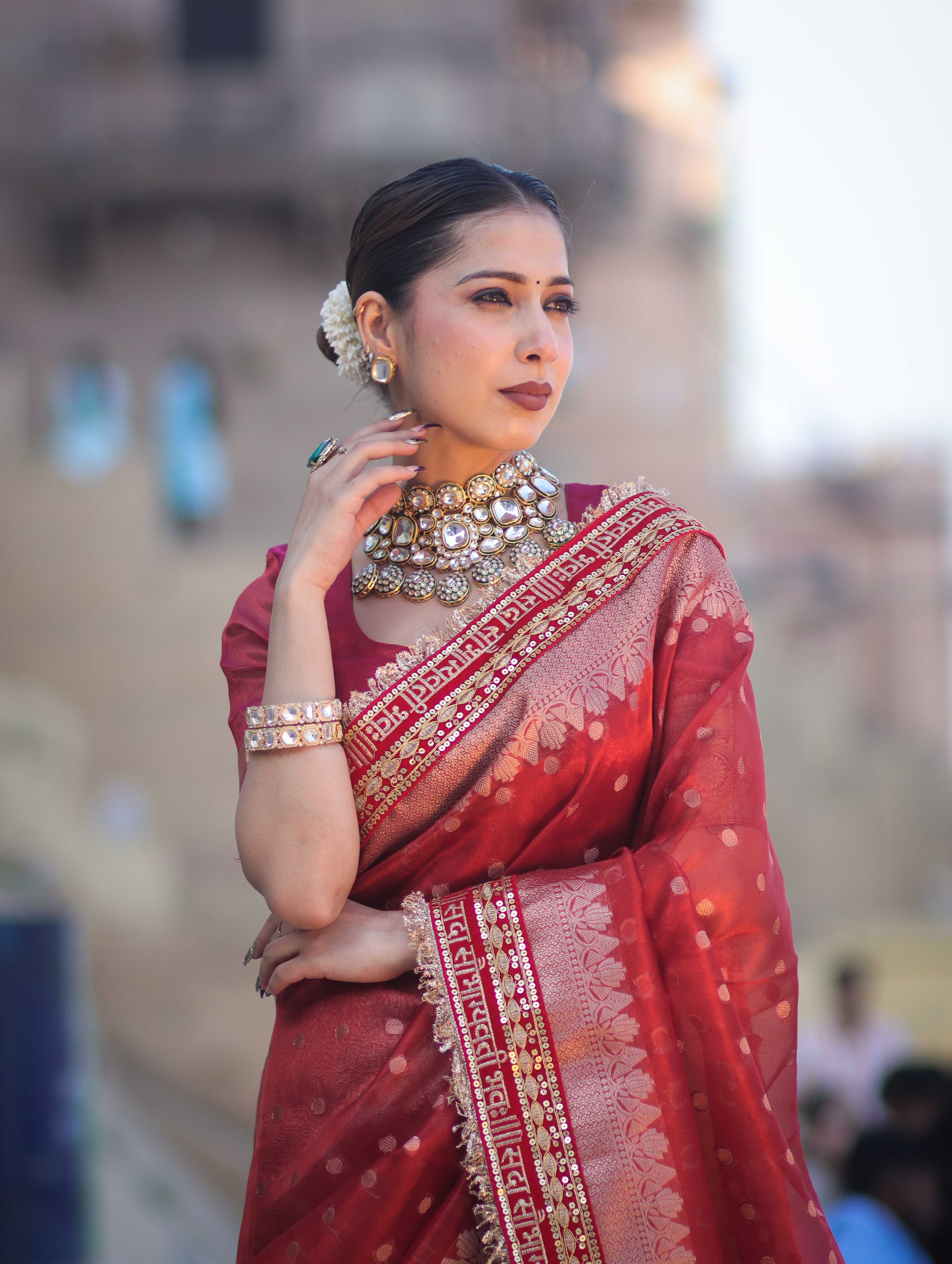 Banarasee Handloom Tissue (Saubhagyavati Bhava) Lace Saree With Buti Design Border & Lace-Red