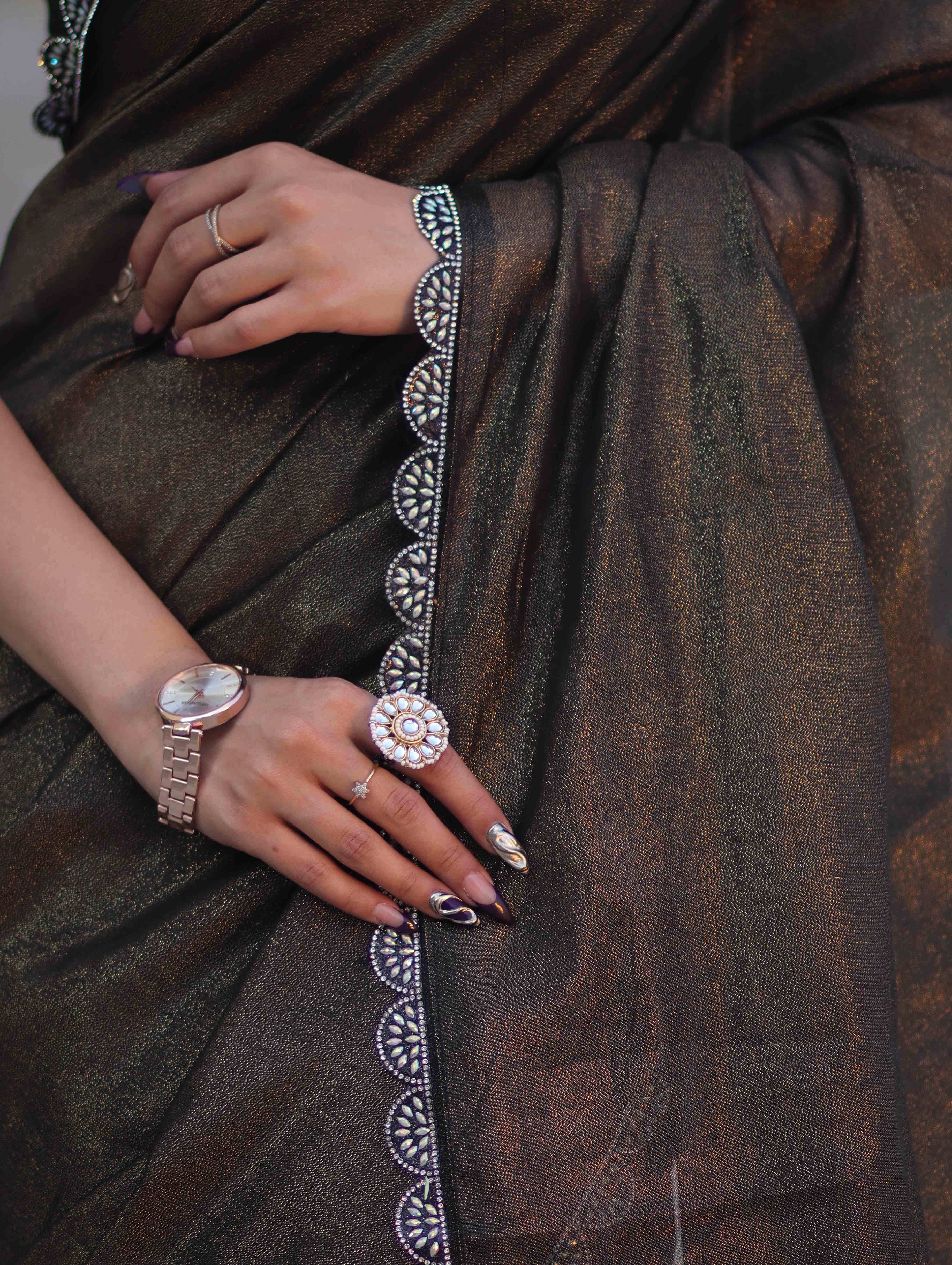 Banarasee Handwoven Shimmer Silk Saree With Lace-Black (Gold Tone)