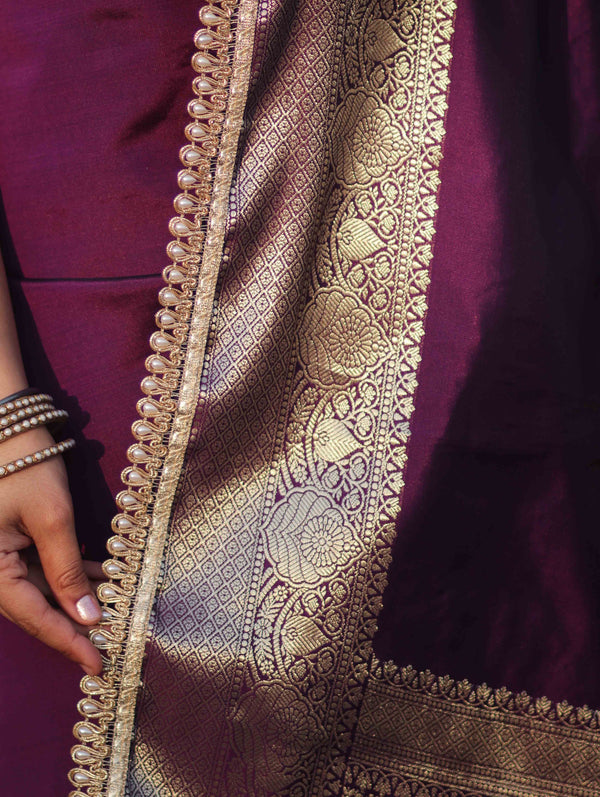 Banarasee Handloom Semi Silk Plain Saree With Zari Border & Lace-Purple