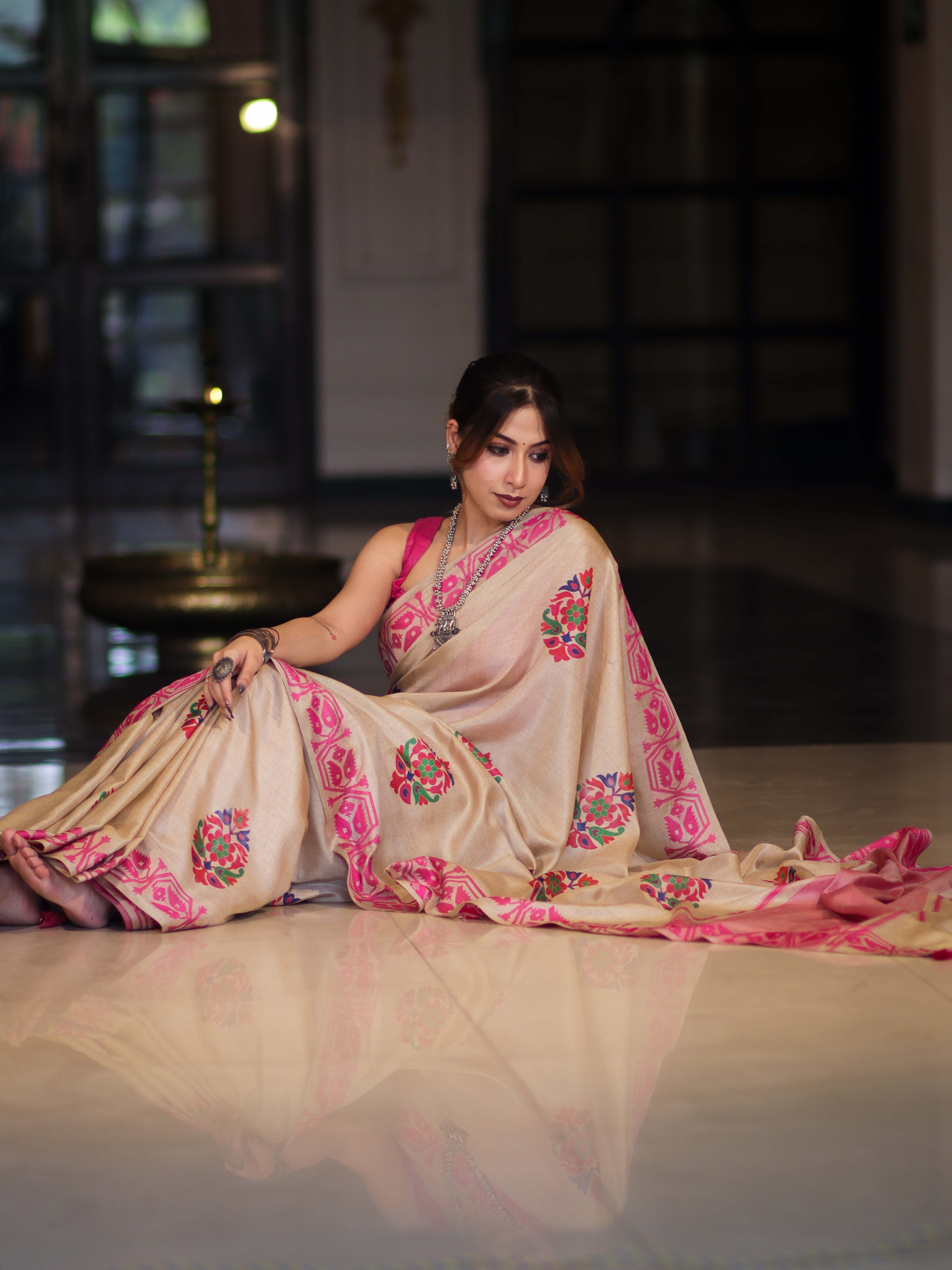 Banarasee Handwoven Semi-Tussar Saree With Hand Block Print Design-Beige