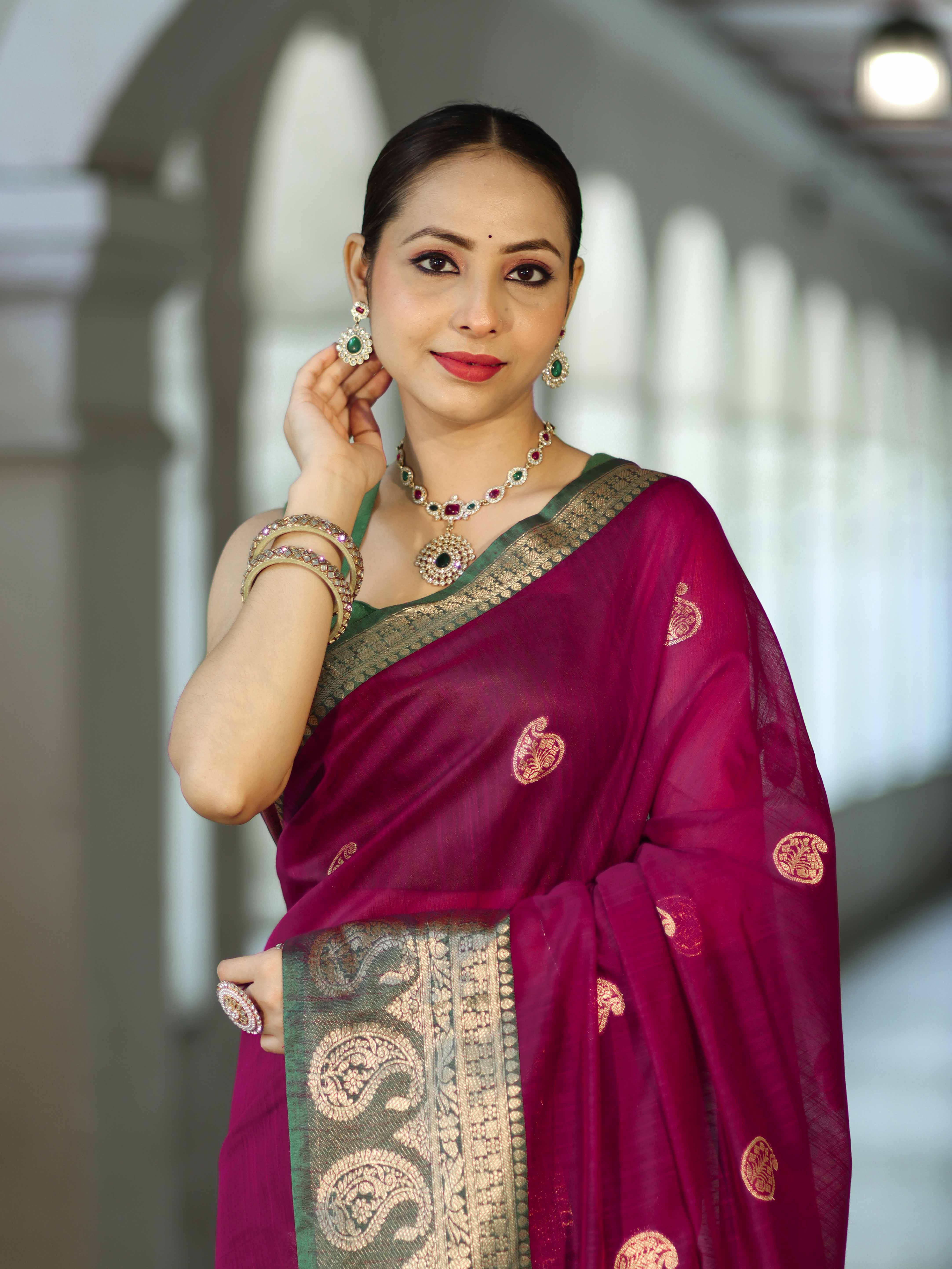 Banarasee Handloom Cotton Silk Saree With Zari Work & Contrast Border-Magenta & Green