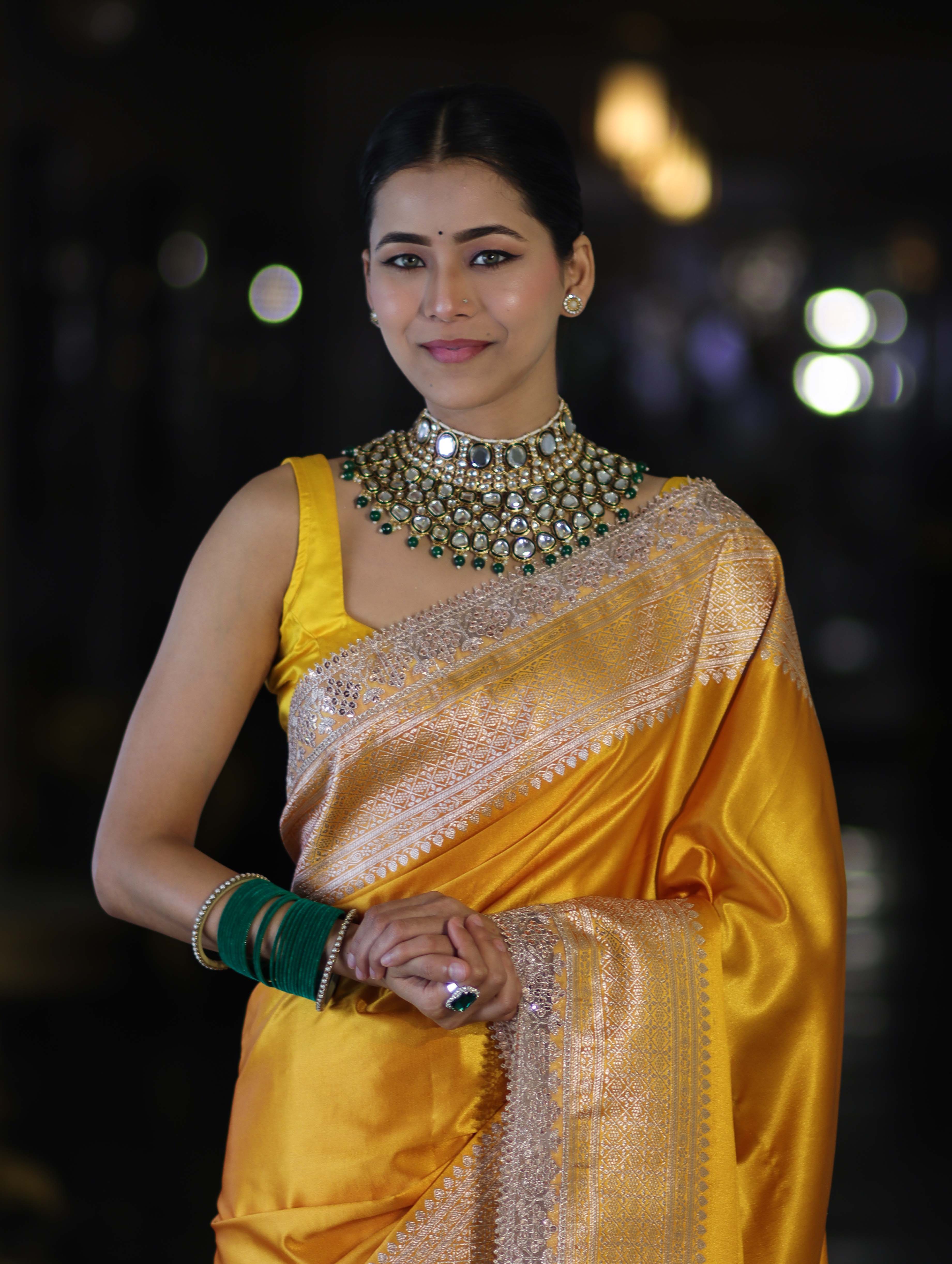 Banarasee Handloom Plain Mashru Silk Saree With Lace Border & Meenadar Pallu-Yellow