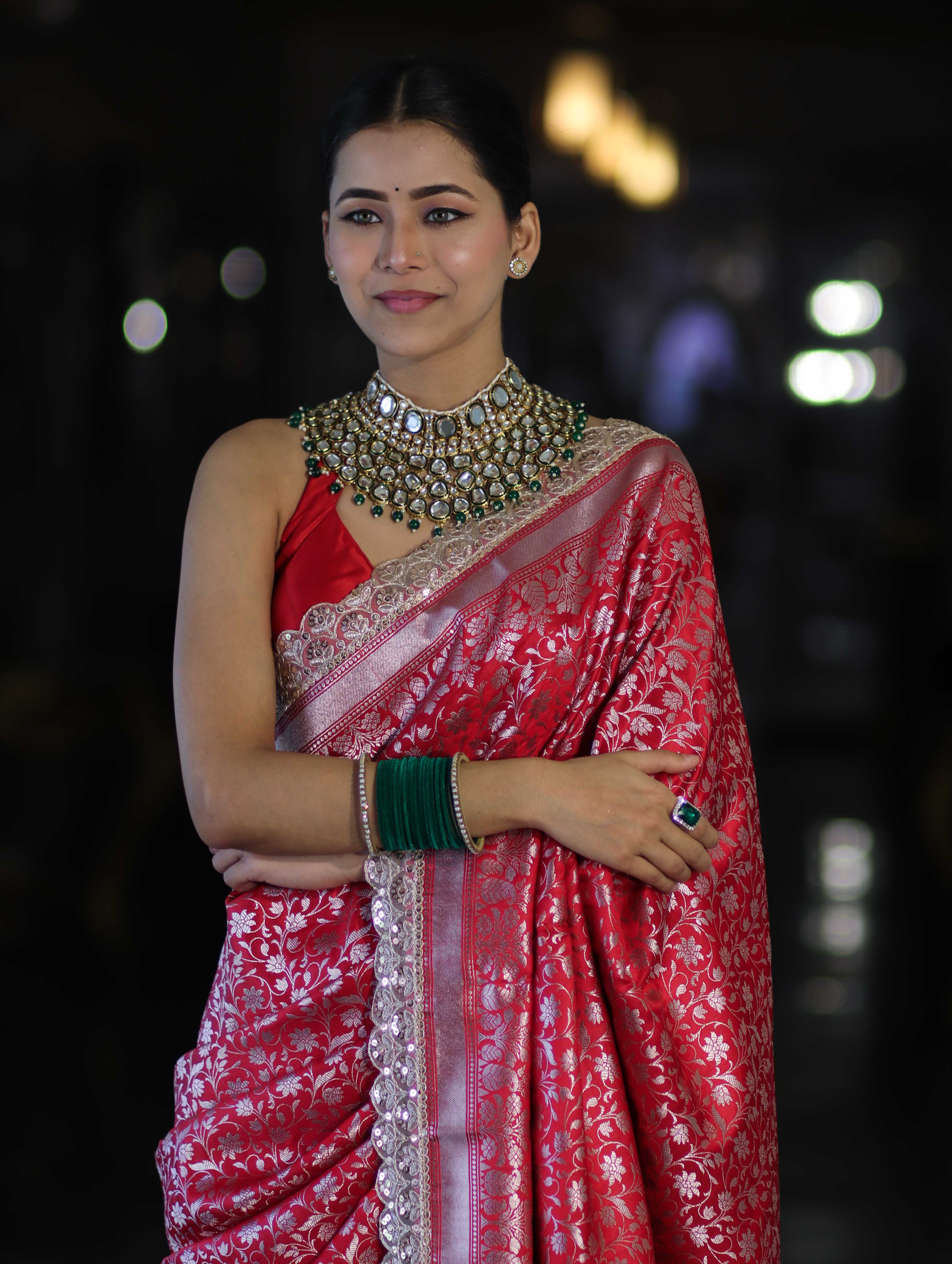 Banarasee Handloom Mashru Silk Saree With Heavy Zari Jaal & Lace Border-Red
