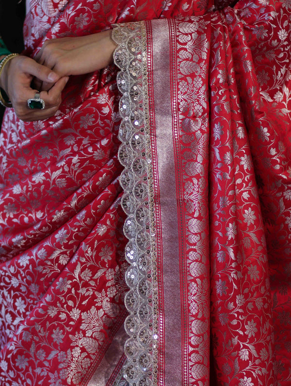 Banarasee Handloom Mashru Silk Saree With Heavy Zari Jaal & Lace Border-Red