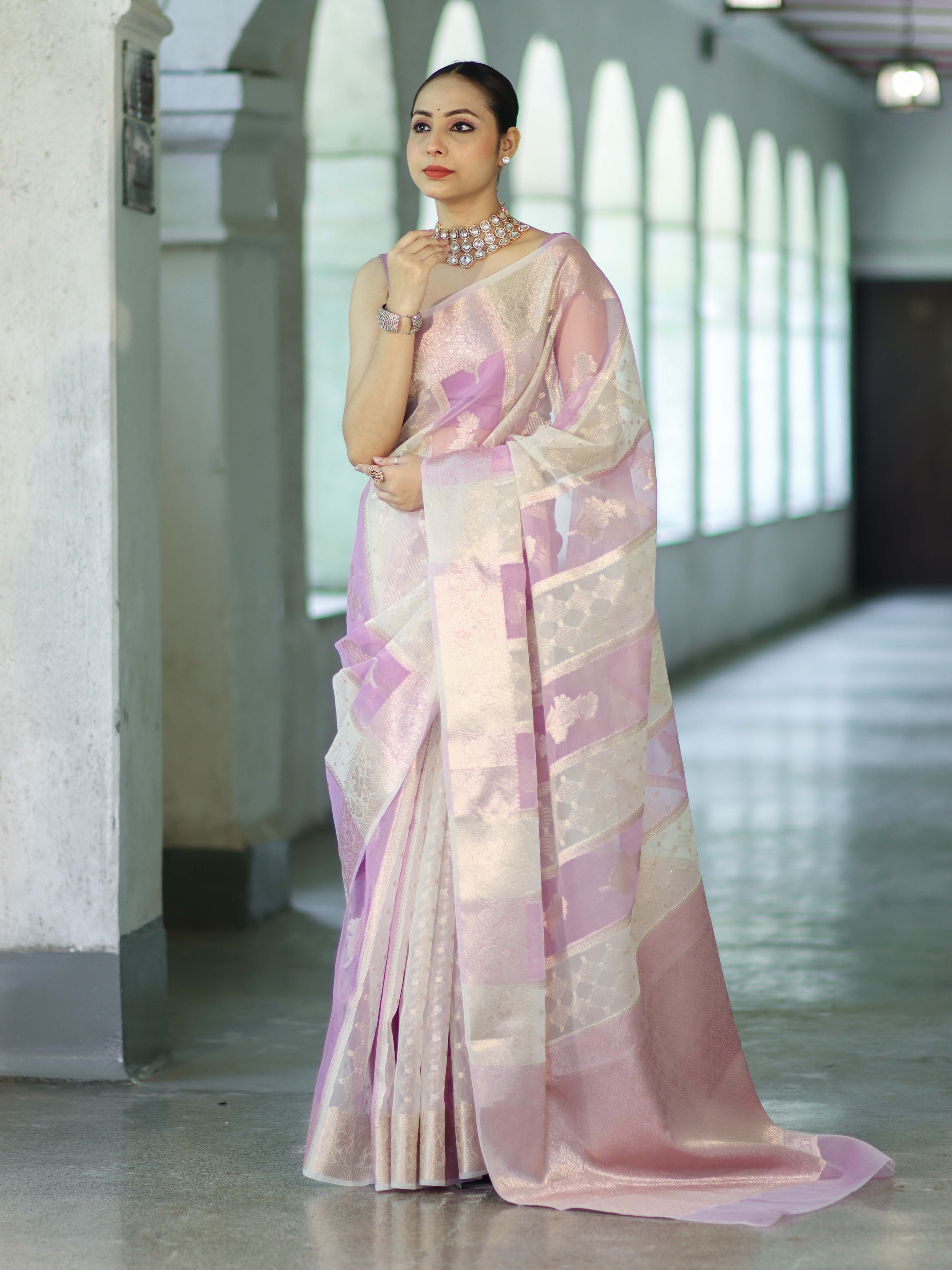 Banarasee Dual Color Organza Mix Saree With Zari Woven Design & Border-Lavender & White