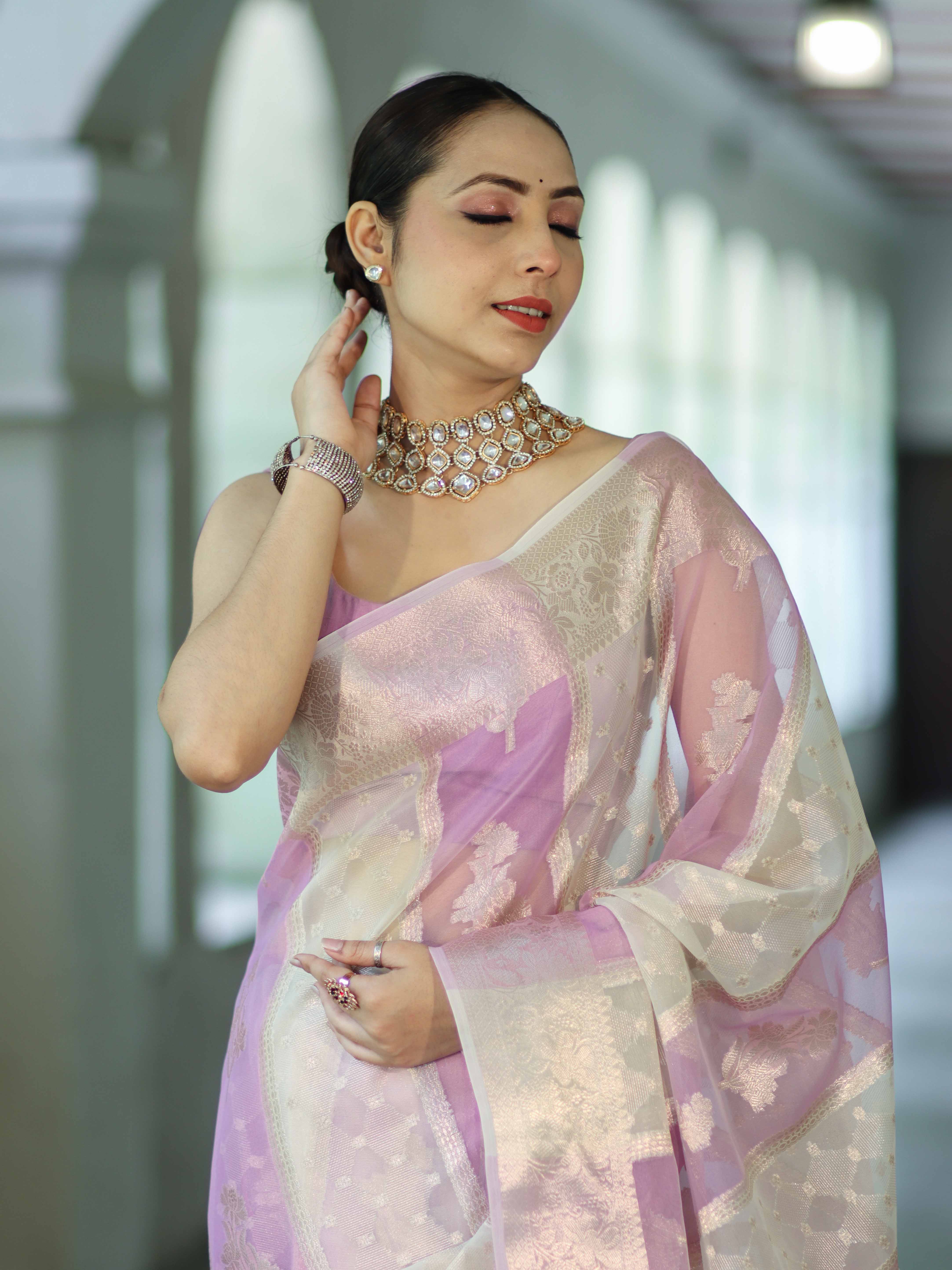 Banarasee Dual Color Organza Mix Saree With Zari Woven Design & Border-Lavender & White