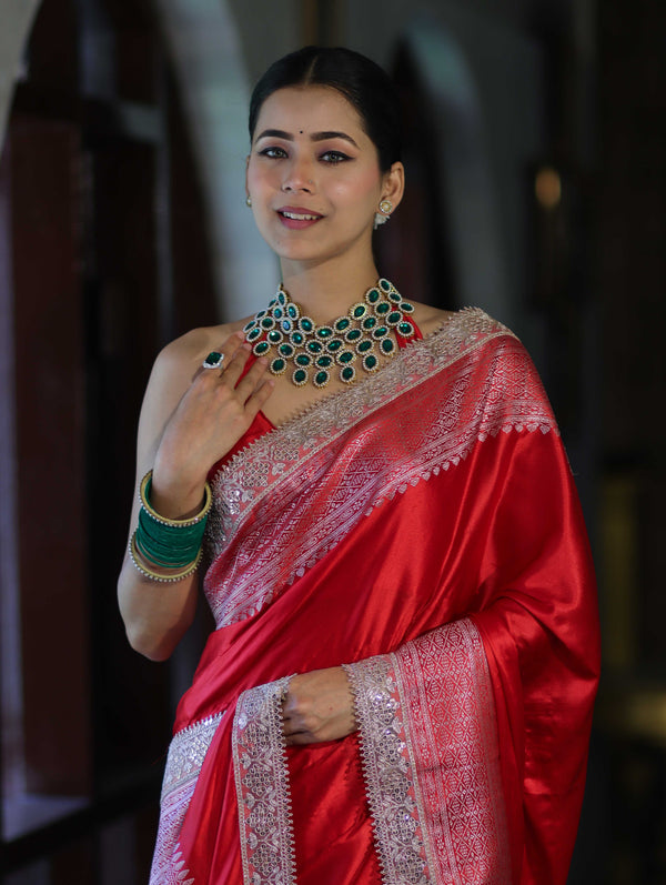 Banarasee Handloom Plain Mashru Silk Saree With Lace Border & Meenadar Pallu-Red