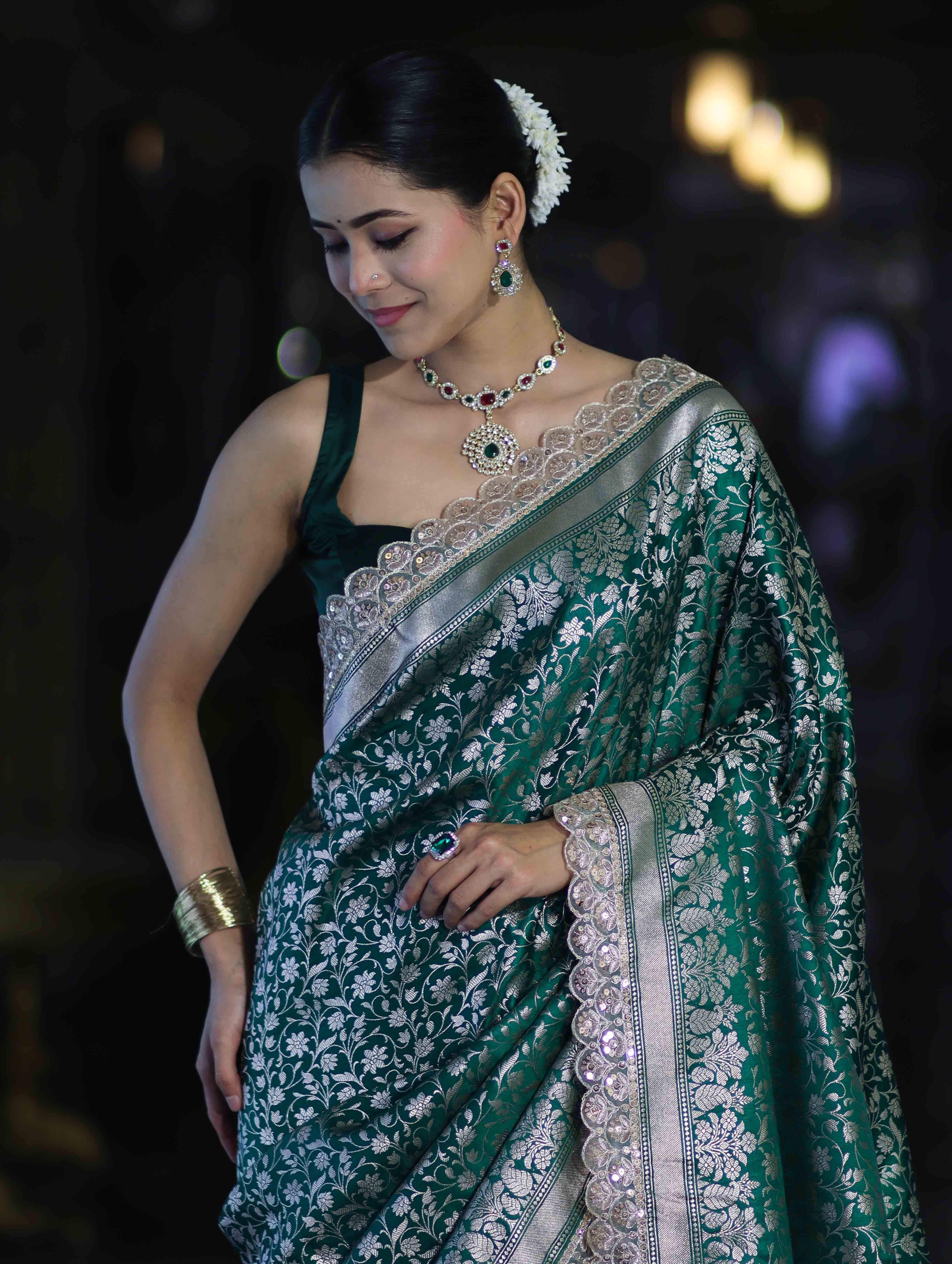 Banarasee Handloom Mashru Silk Saree With Heavy Zari Jaal & Lace Border-Green