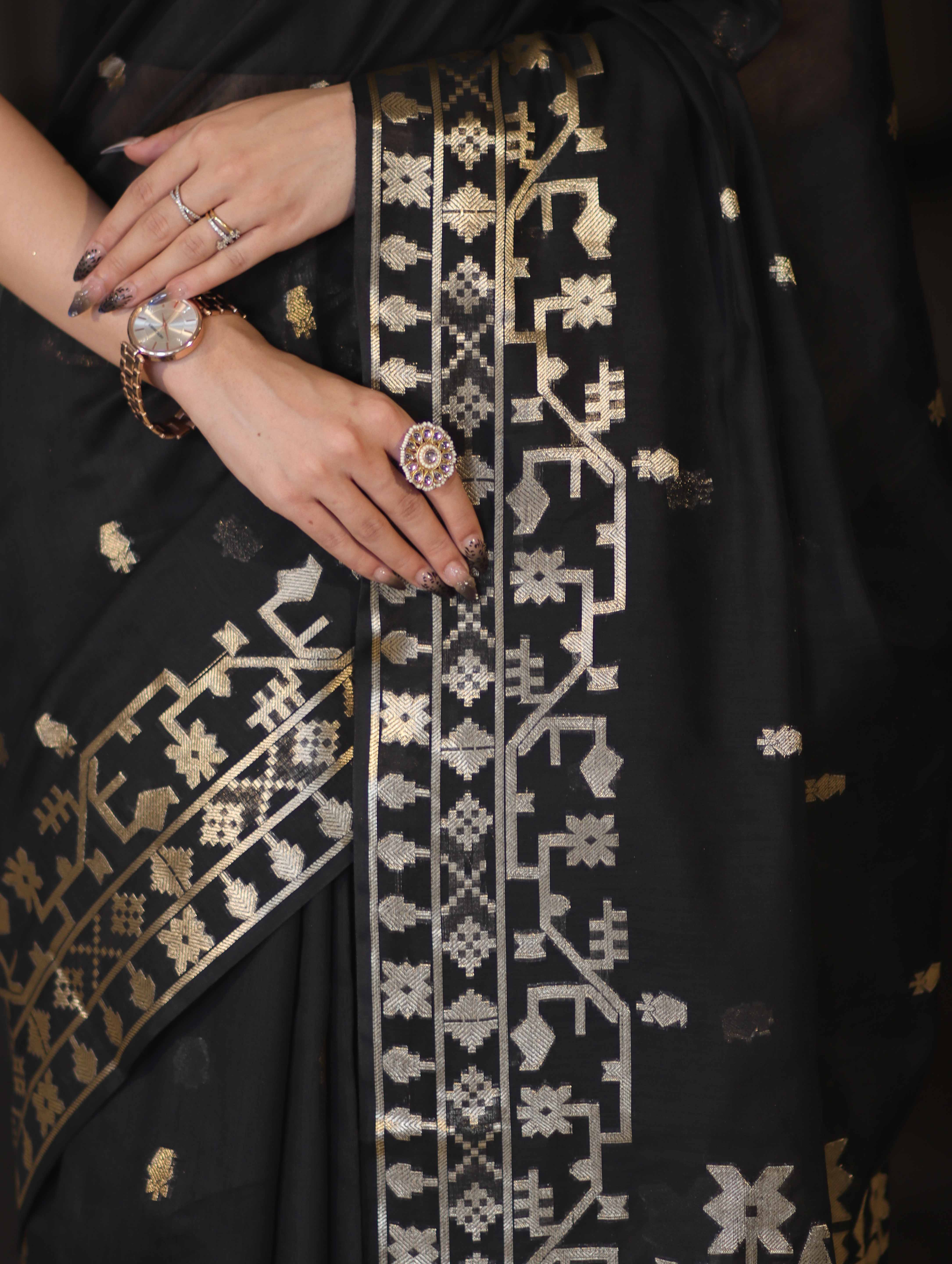 Banarasee Handloom Cotton Silk Saree With Zari Buti Deign & Geometric Border-Black