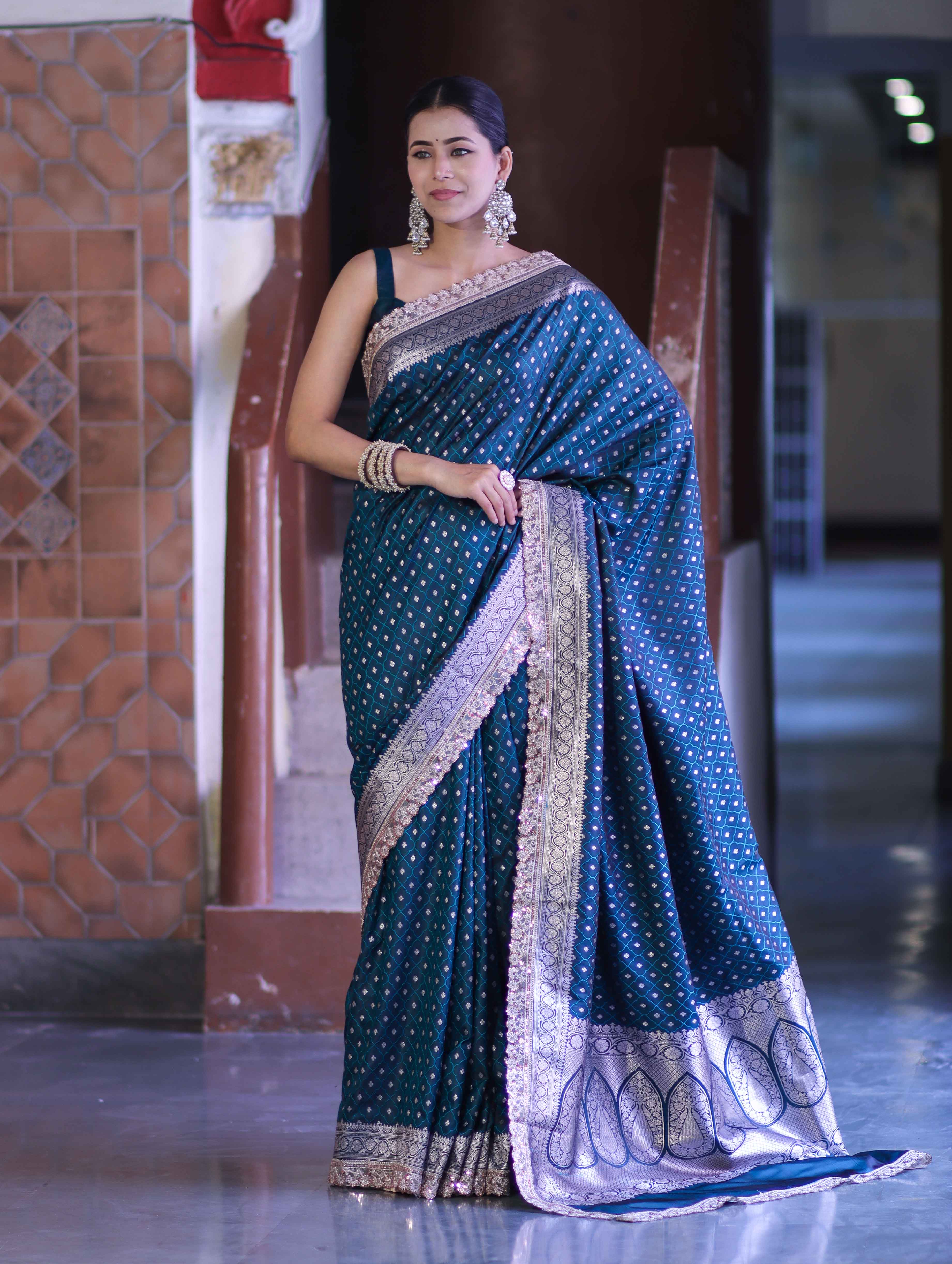 Banarasee Handloom Mashru Silk Saree With Zari Buti Design & Lace Border-Teal Green