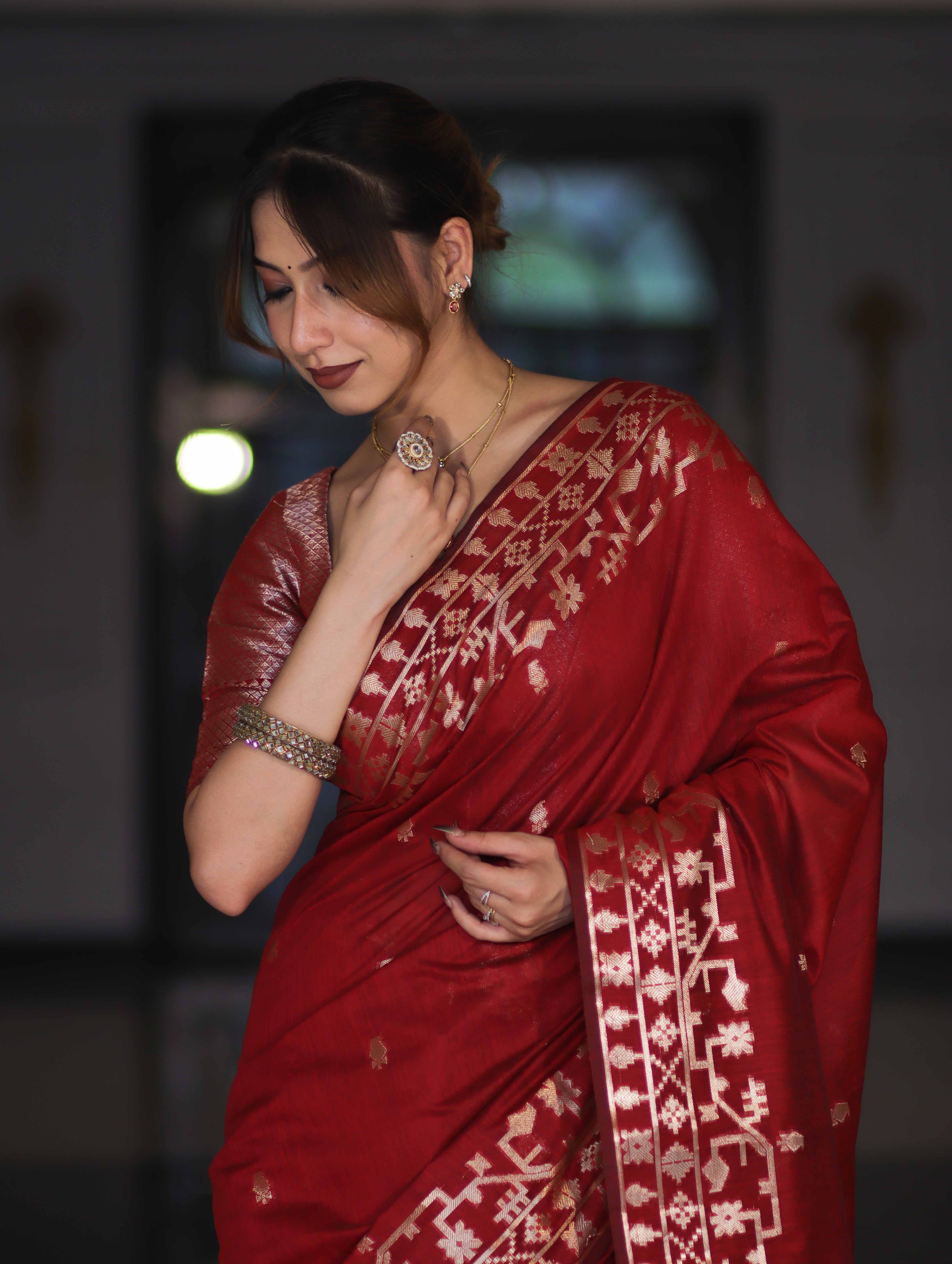 Banarasee Handloom Cotton Silk Saree With Zari Buti Deign & Geometric Border-Maroon