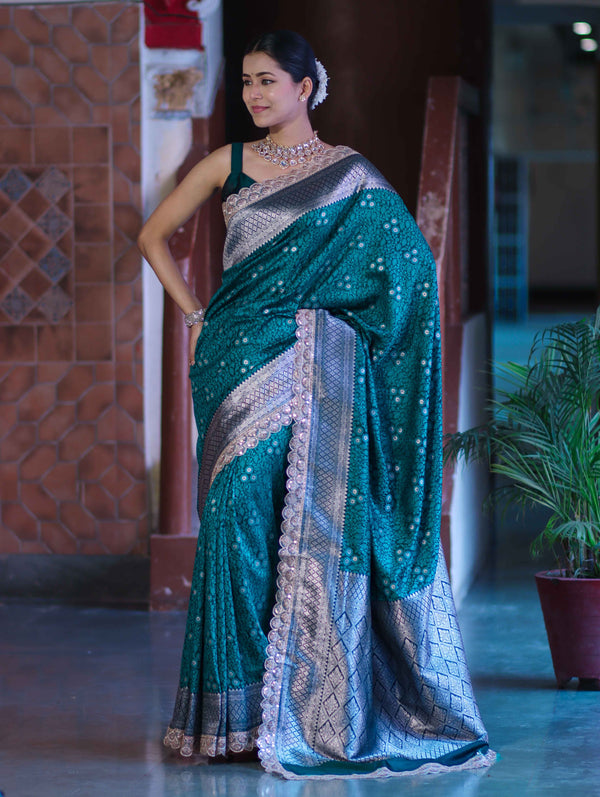 Banarasee Handloom Mashru Silk Saree With Tanchoi Work & Lace Border-Deep Green