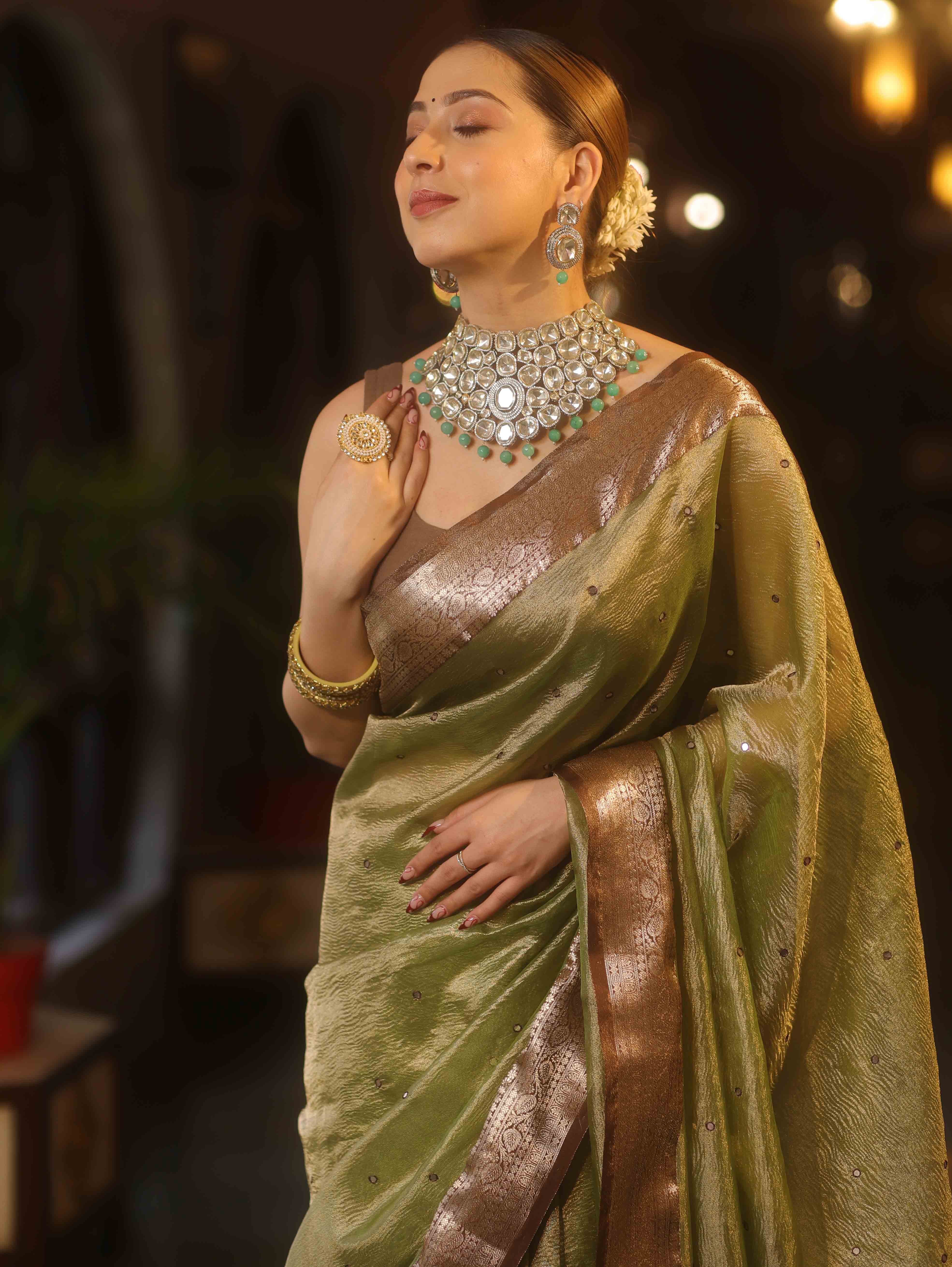 Banarasee Handwoven Mirror Work Crushed Tissue Saree With Contrast Border-Green & Brown