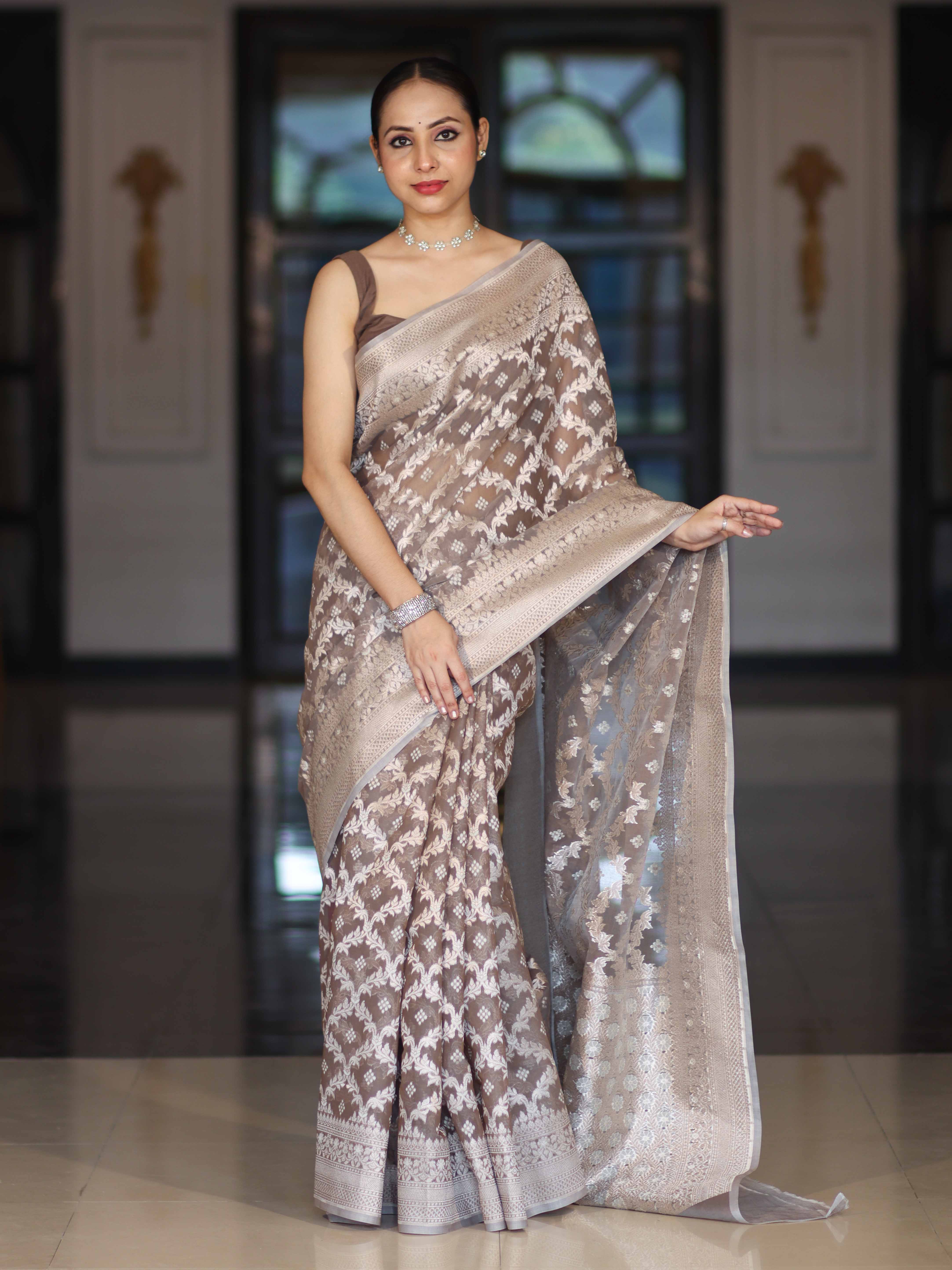 Banarasee Handloom Pure Cotton Silk Saree With Zari Jaal Design-Brown