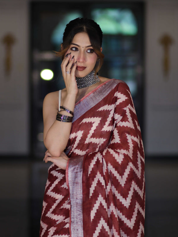 Bhagalpur Handloom Pure Linen Cotton Zig-Zag Pattern Saree-Maroon & White
