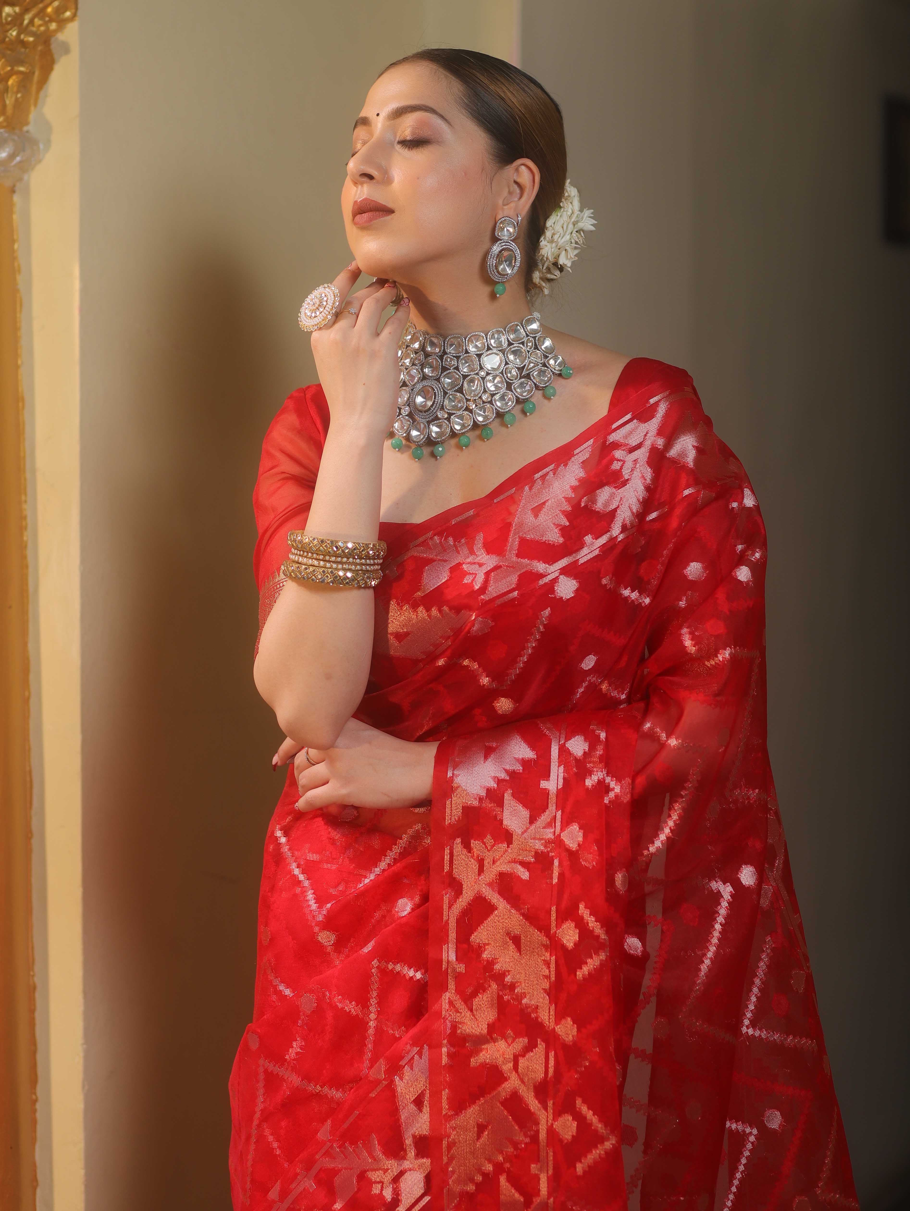 Banarasee Organza Saree With Gold Zari Jaal Design-Red