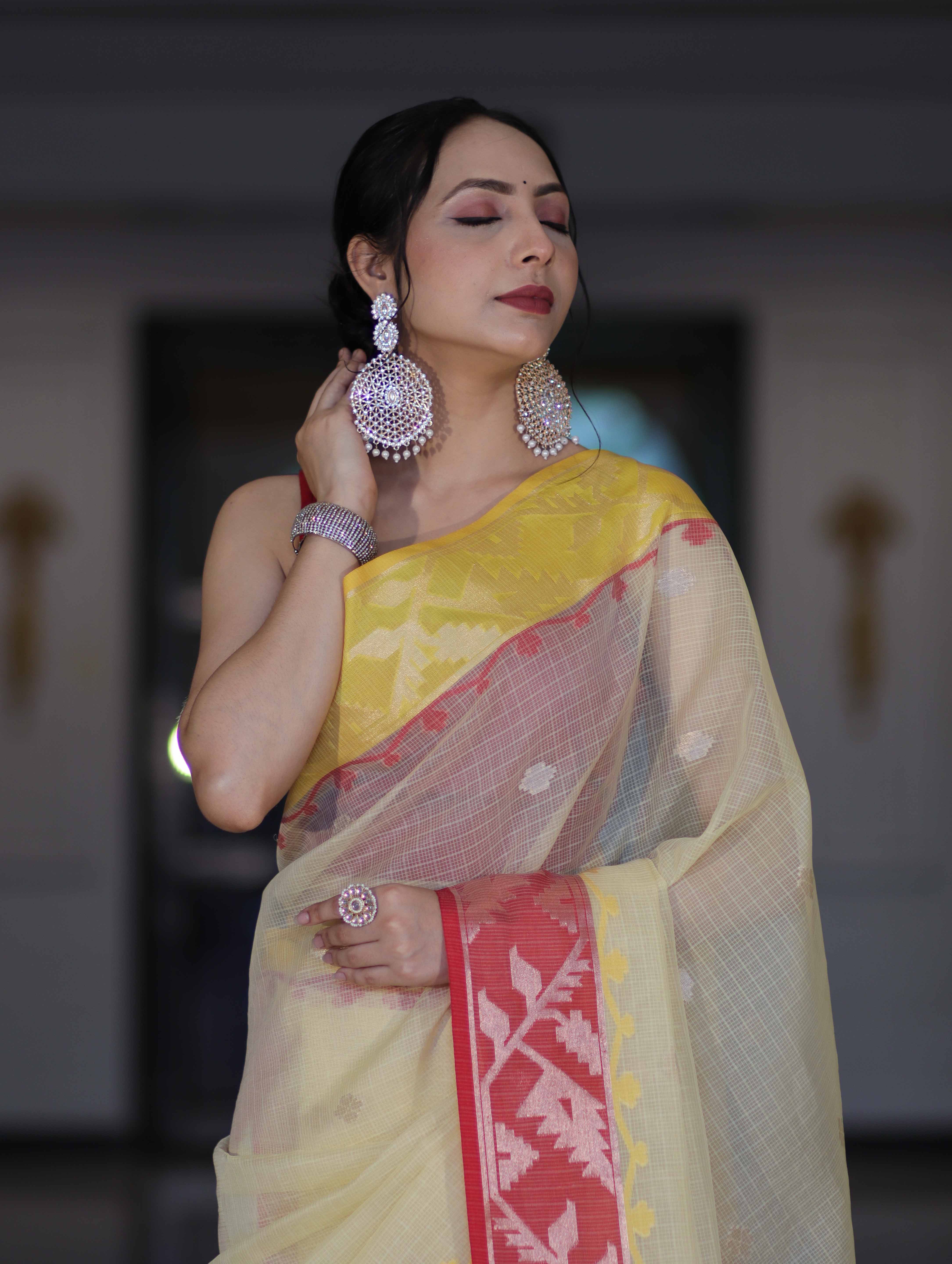 Banarasee Handwoven Organza Mix Saree With Zari Buti Design & Contrast Border-Cream & Maroon