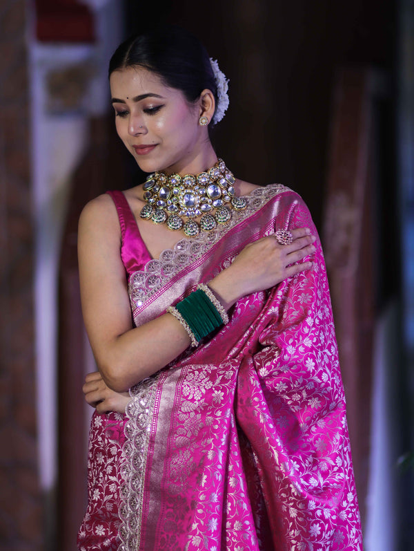 Banarasee Handloom Mashru Silk Saree With Heavy Zari Jaal & Lace Border-Pink