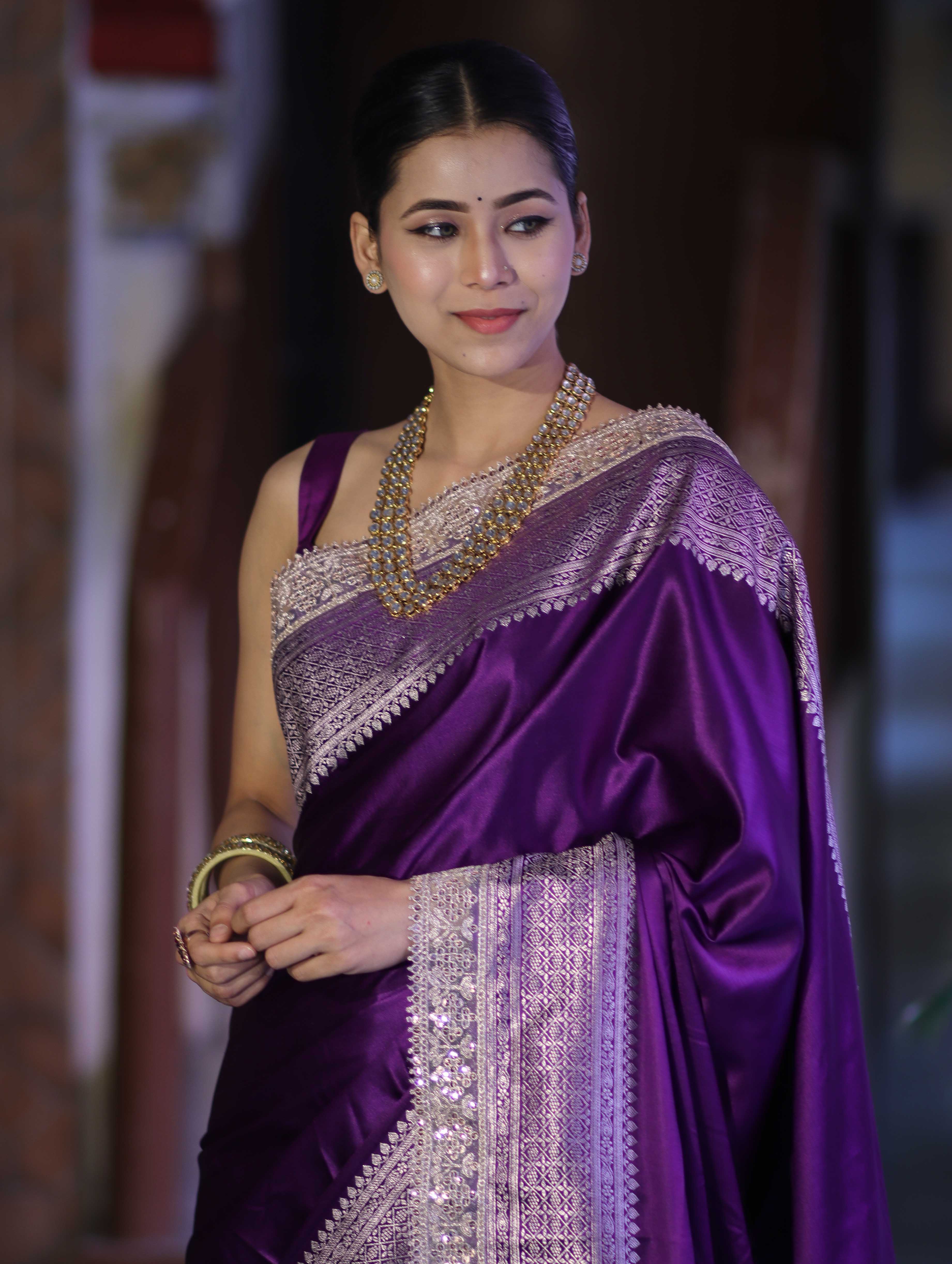 Banarasee Handloom Plain Mashru Silk Saree With Lace Border & Meenadar Pallu-Violet