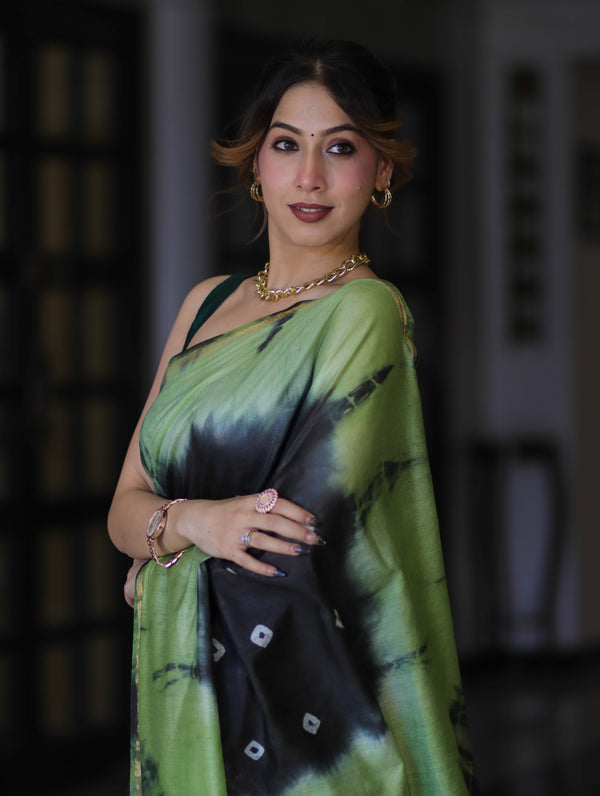 Bhagalpur Handloom Pure Linen Cotton Hand Dyed Shibori Pattern Saree-Black & Light Green