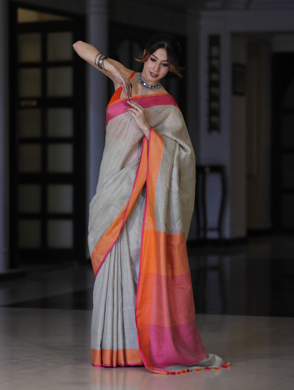 Bhagalpur Handloom Pure Linen Saree With Dual Tone Contrast Pallu-Grey