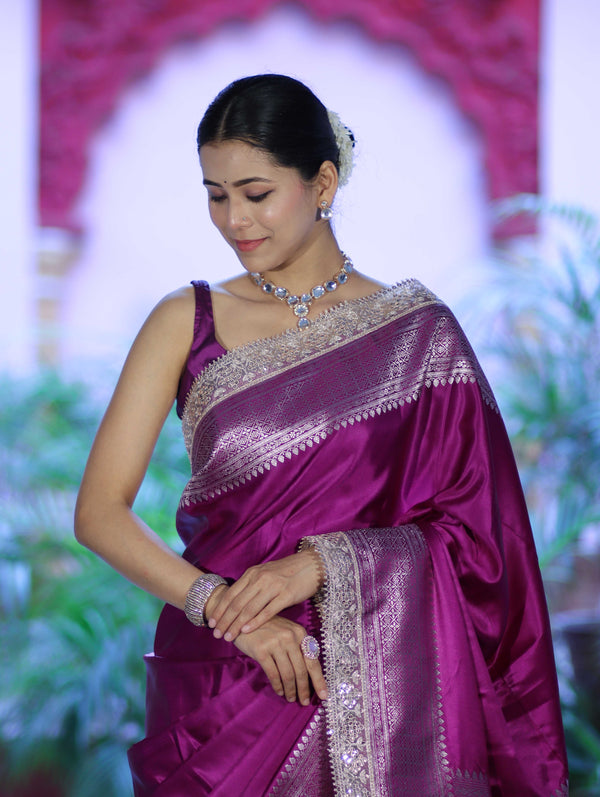 Banarasee Handloom Plain Mashru Silk Saree With Lace Border & Meenadar Pallu-Magenta