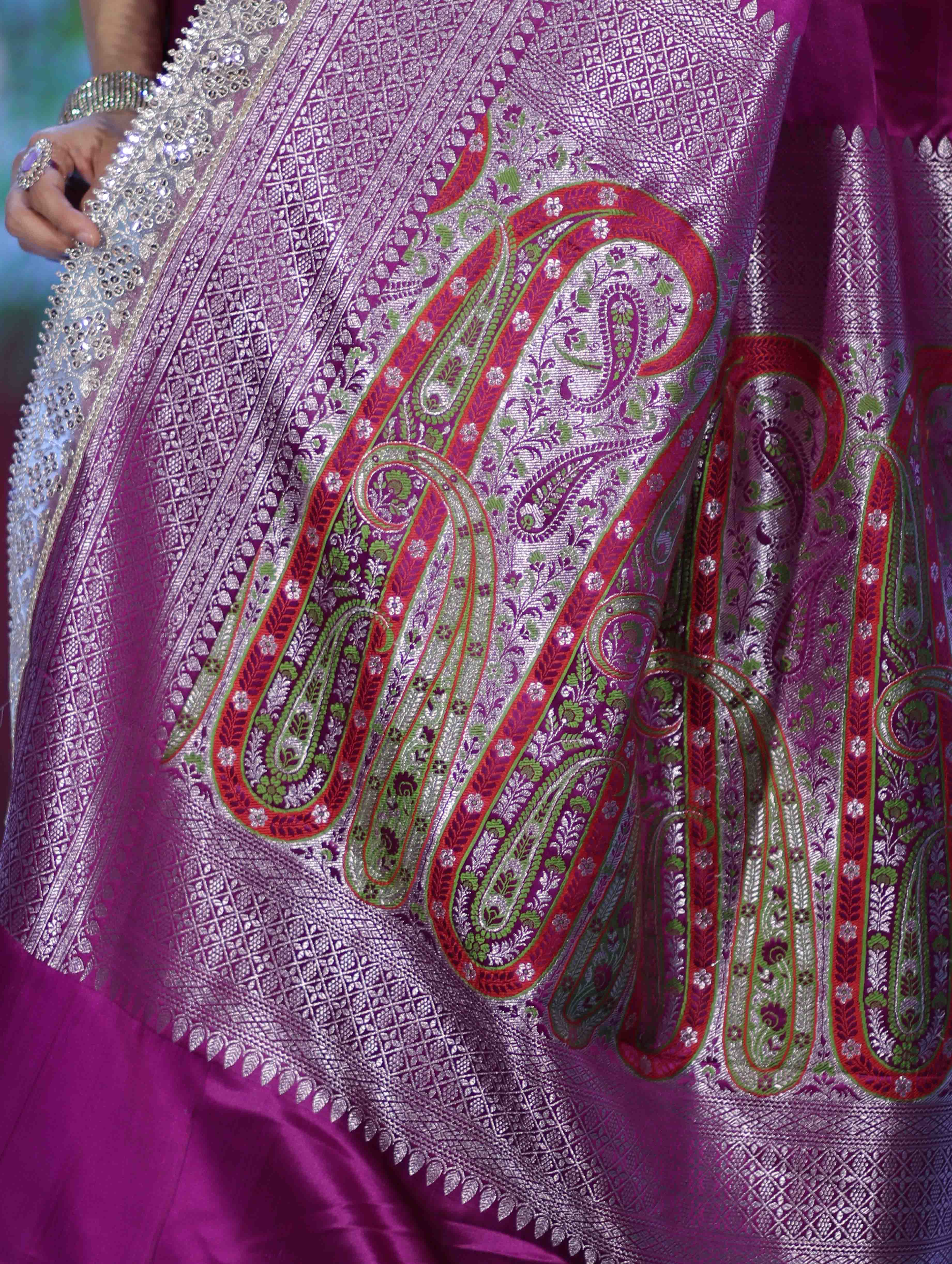 Banarasee Handloom Plain Mashru Silk Saree With Lace Border & Meenadar Pallu-Magenta
