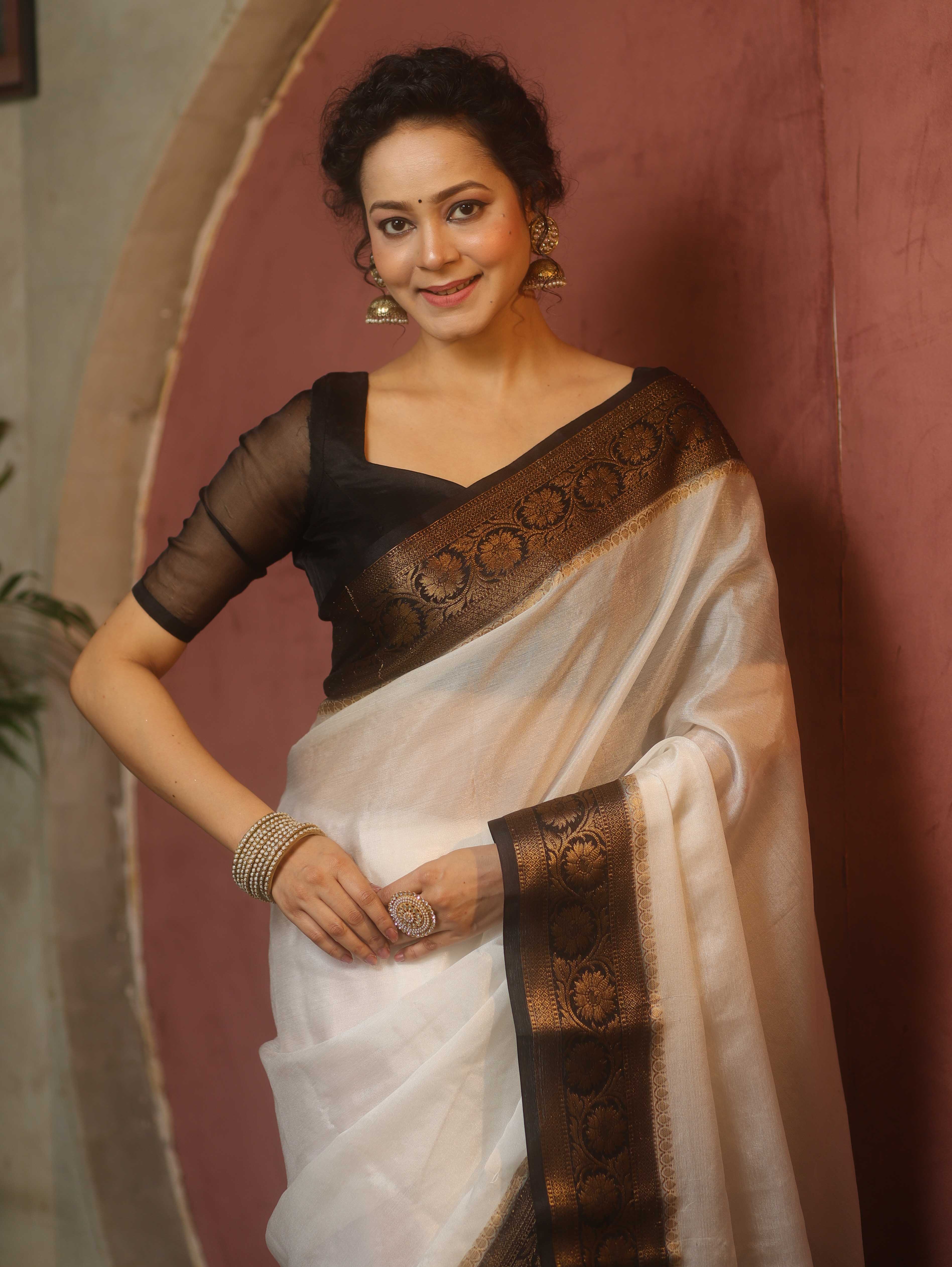 Banarasee Handwoven Semi Silk Plain Saree With Zari Contrast Border-White & Black