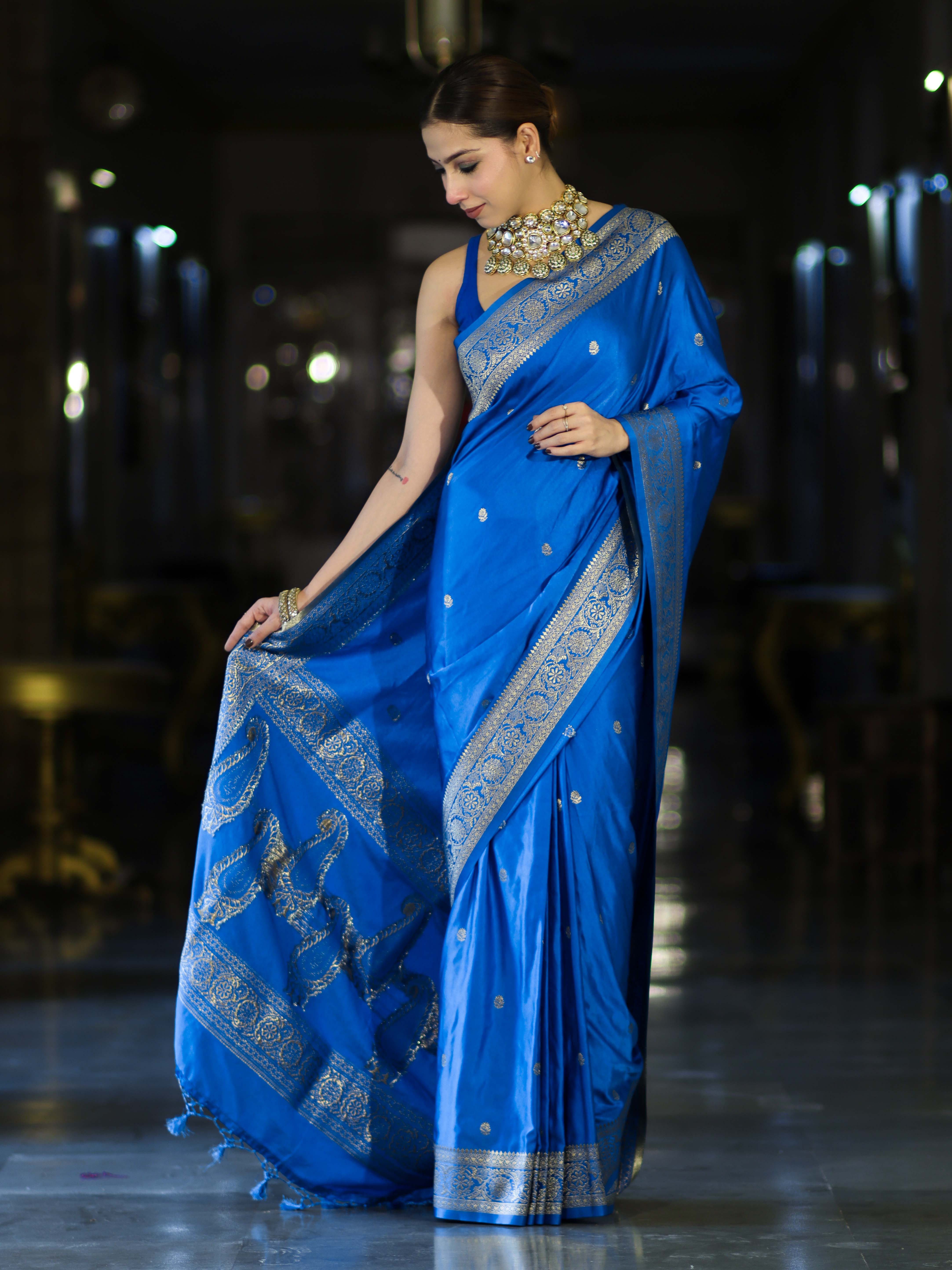 Banarasee Mashru Silk Saree With Zari Motifs & Floral Border-Blue