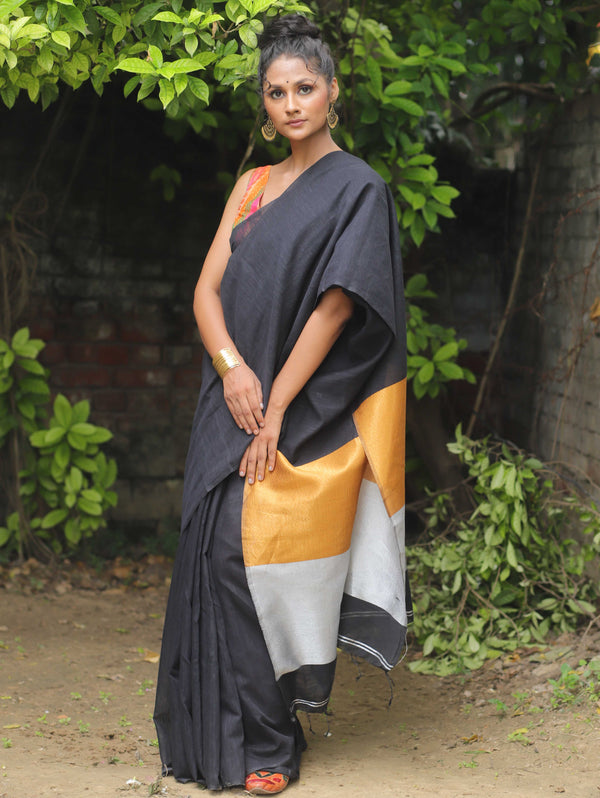 Bhagalpur Handloom Pure Linen Cotton Metallic Pallu Saree-Black