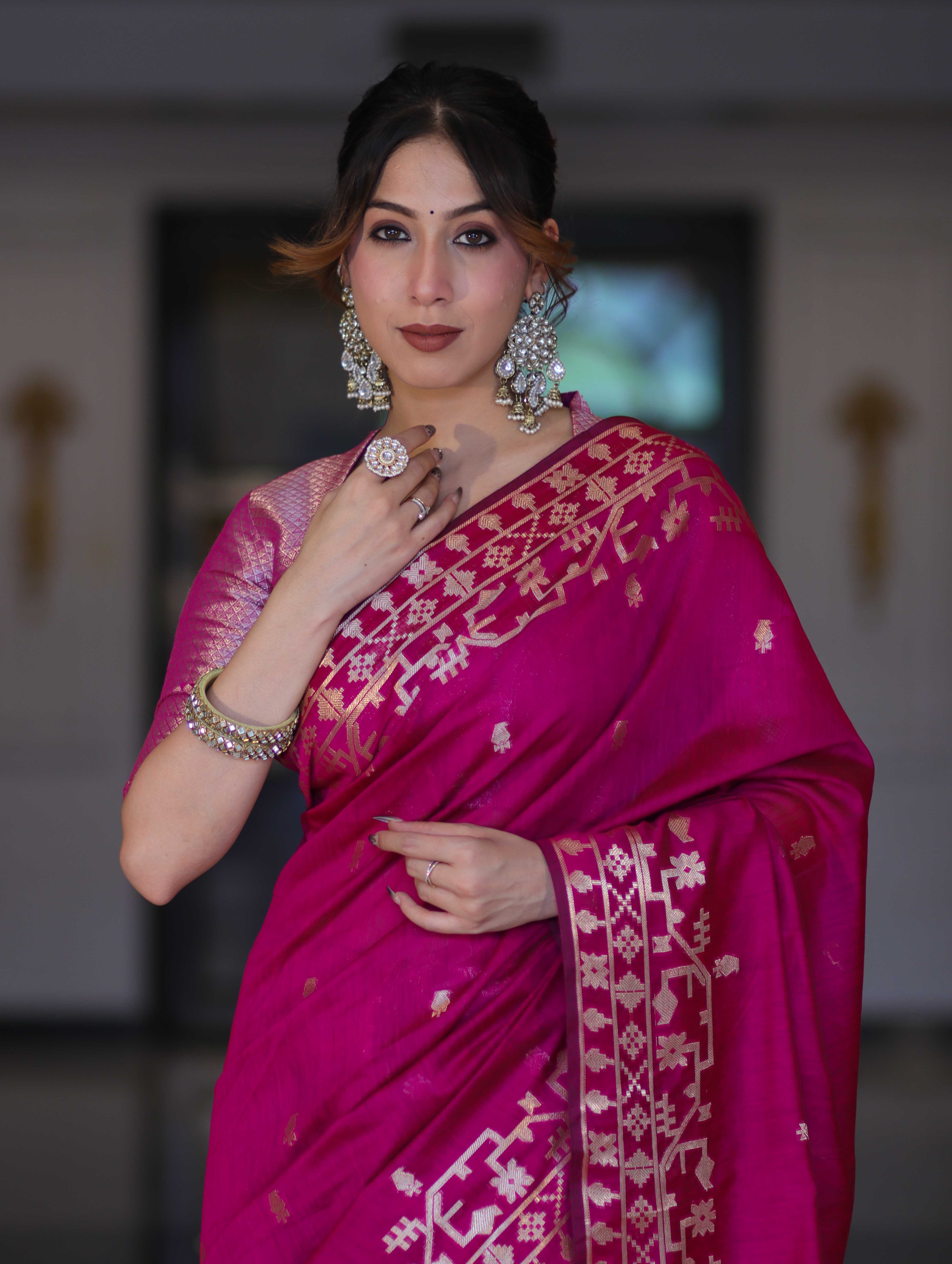 Banarasee Handloom Cotton Silk Saree With Zari Buti Design & Geometric Border-Magenta
