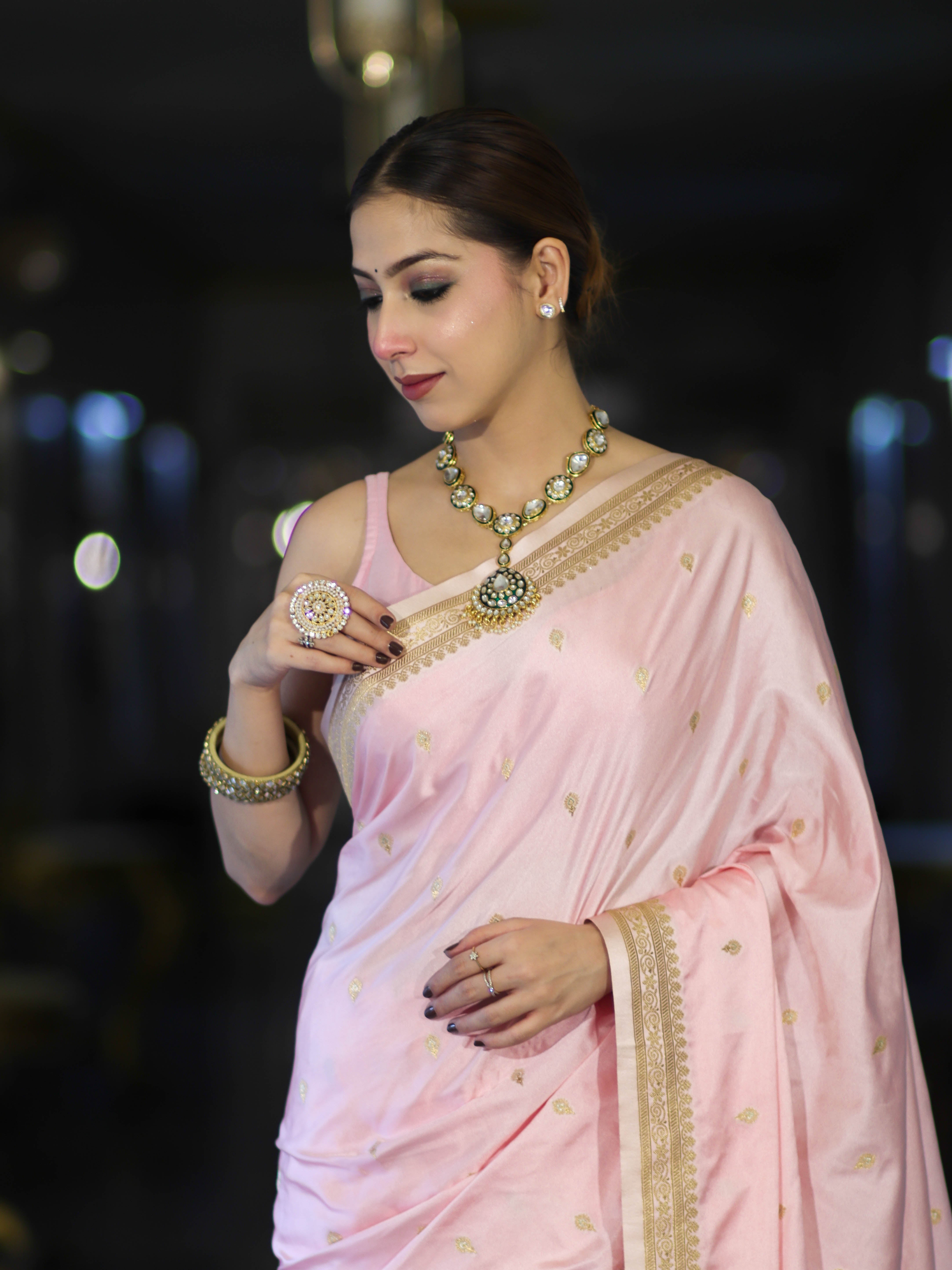 Banarasee Mashru Silk Saree With Zari Motifs & Floral Border-Light Pink