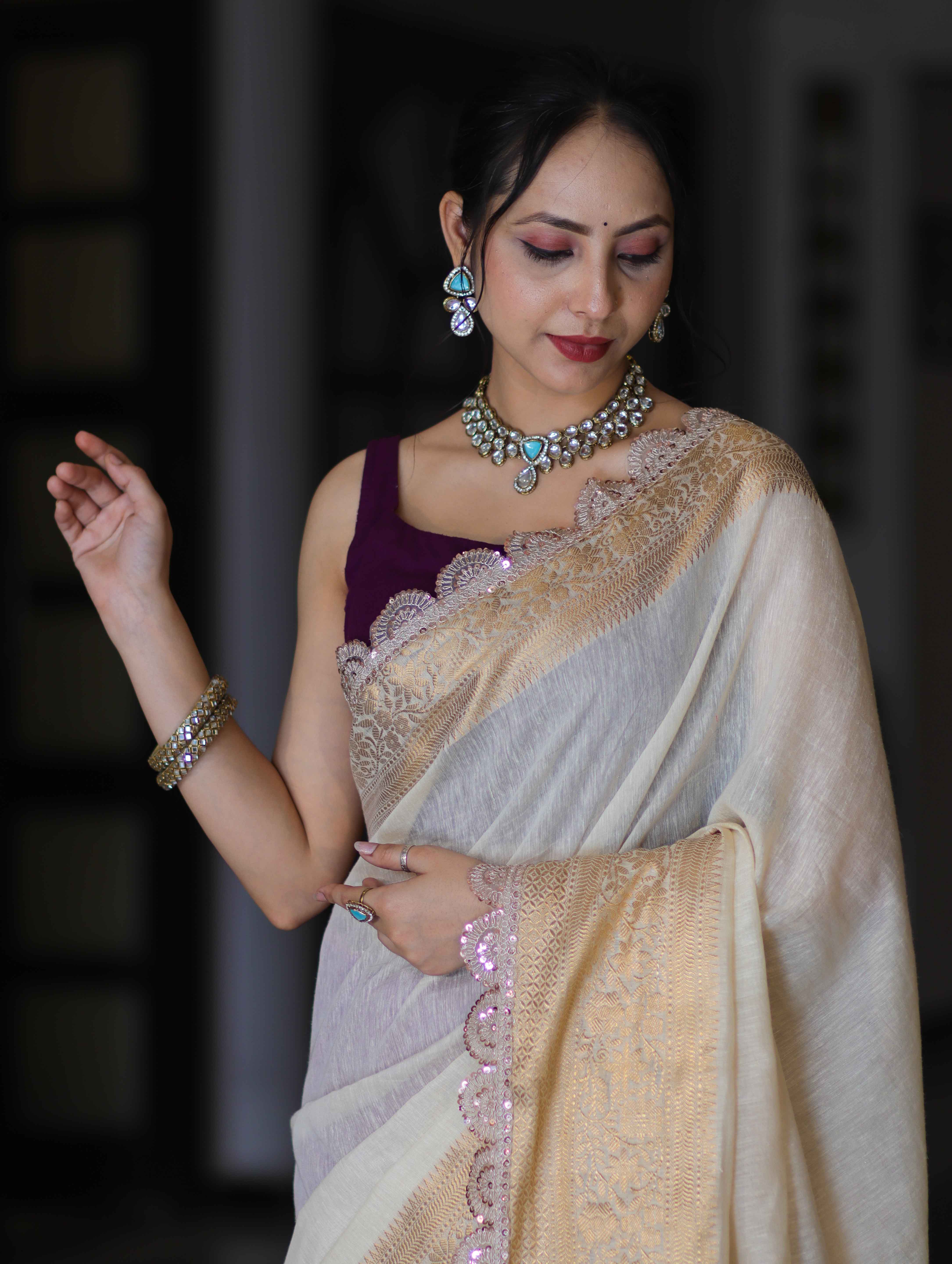 Banarasee Dual Color Pure Linen Saree With Zari Border & Lace-Off White & Violet