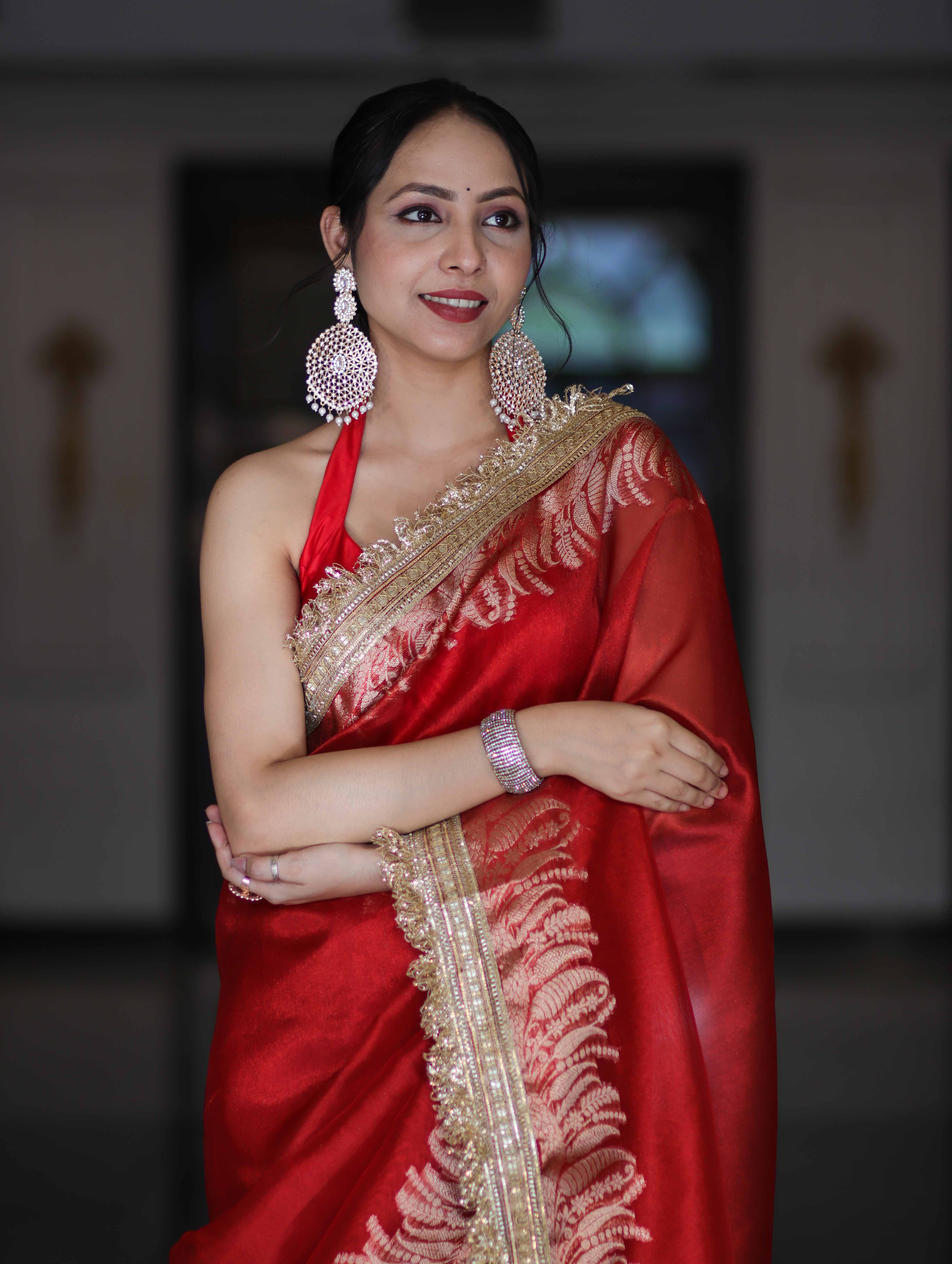 Banarasee Handloom Plain Tissue Saree With Zari Border & Lace-Red