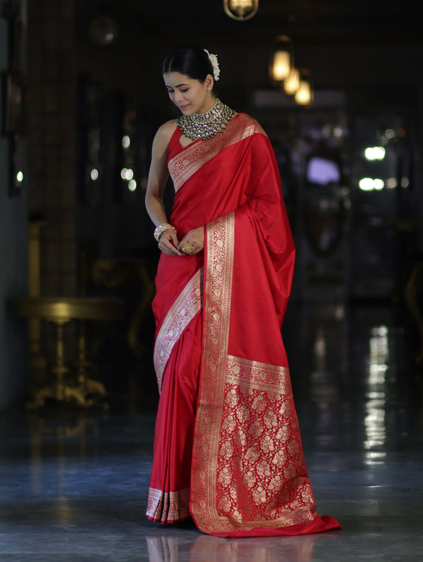 Banarasee Handwoven Plain Semi Katan Saree With Gold Zari Border-Red