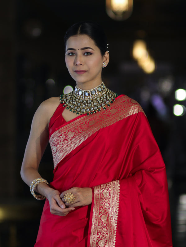 Banarasee Handwoven Plain Semi Katan Saree With Gold Zari Border-Red
