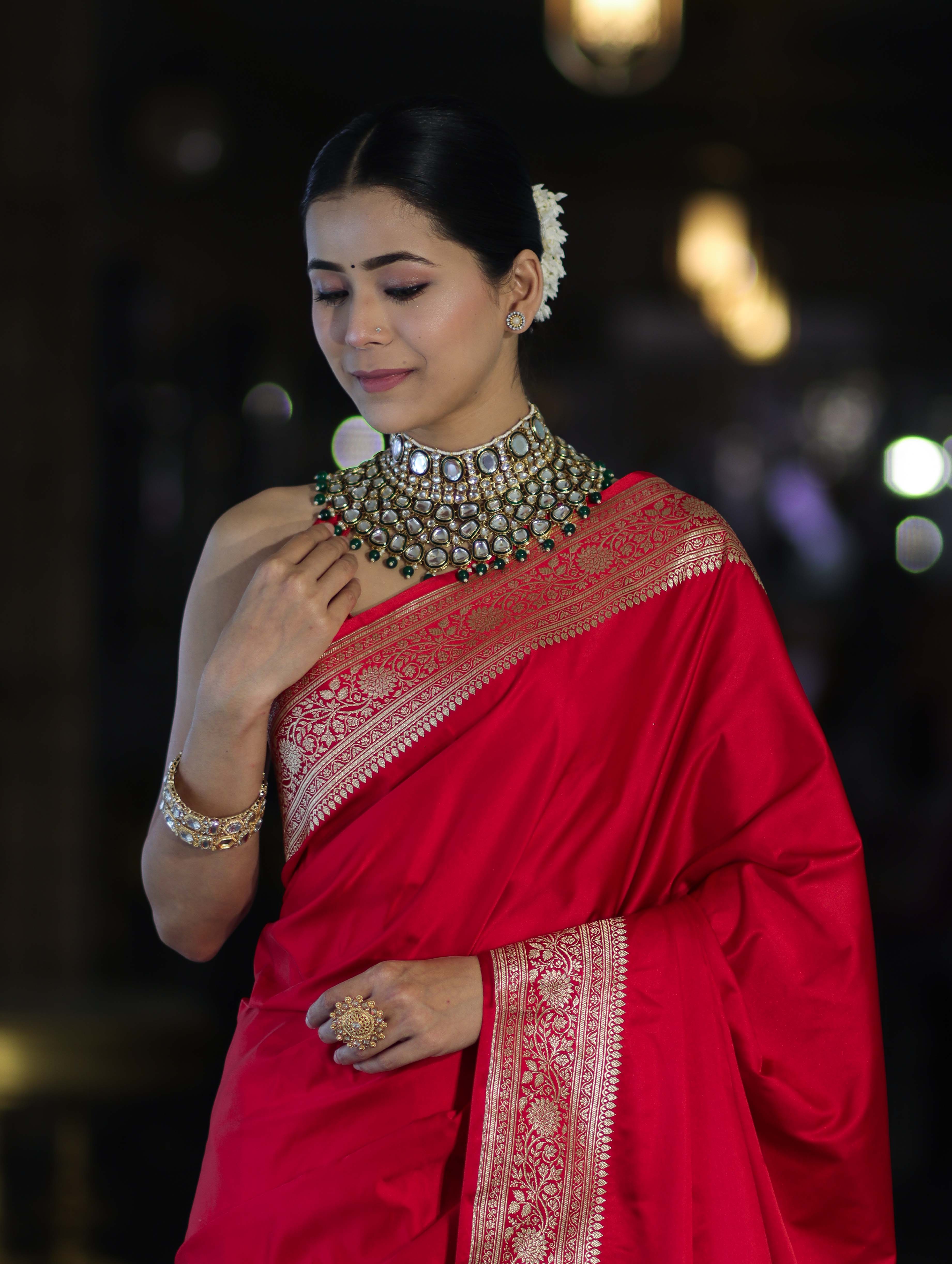 Banarasee Handwoven Plain Semi Katan Saree With Gold Zari Border-Red
