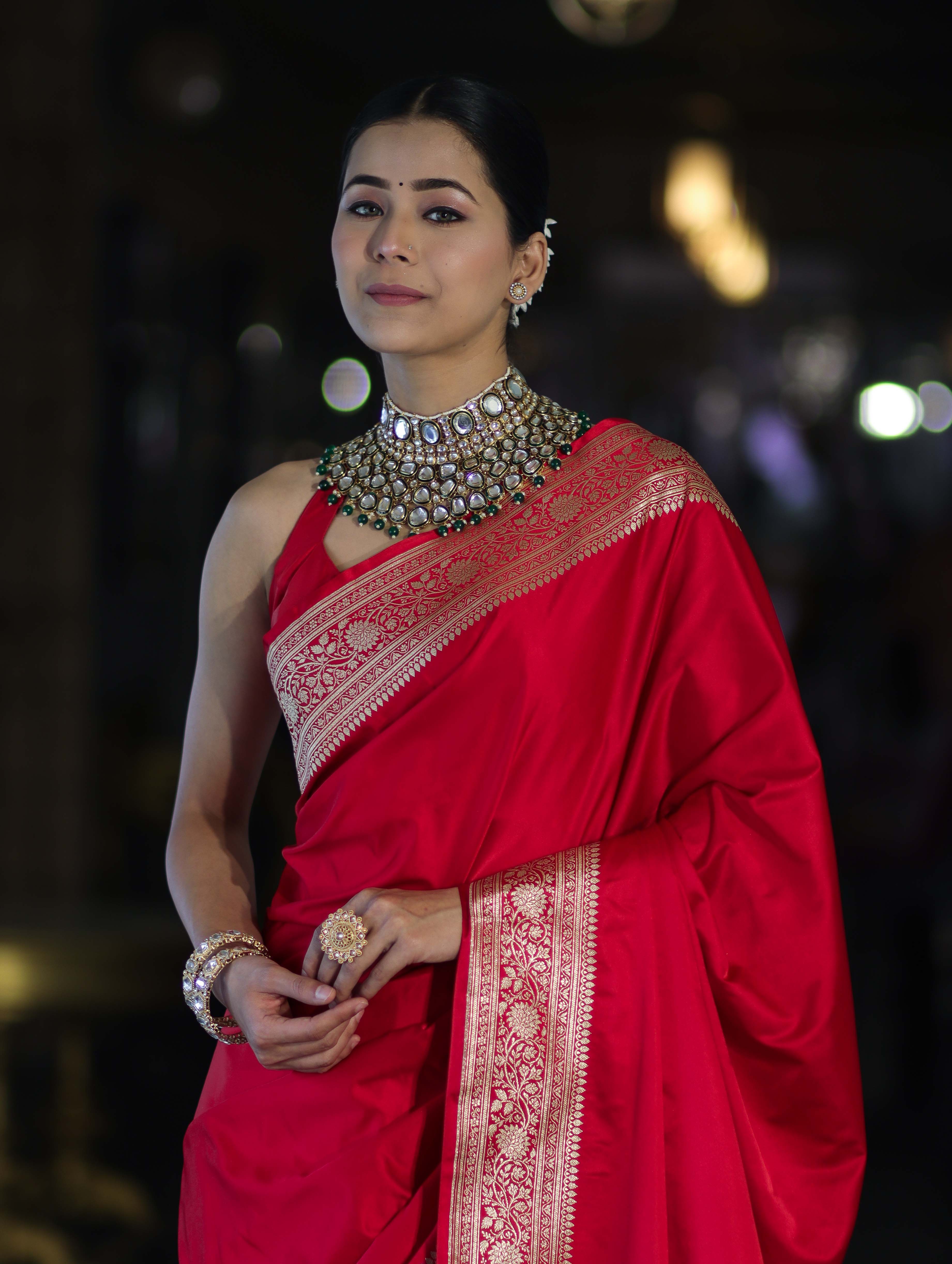 Banarasee Handwoven Plain Semi Katan Saree With Gold Zari Border-Red