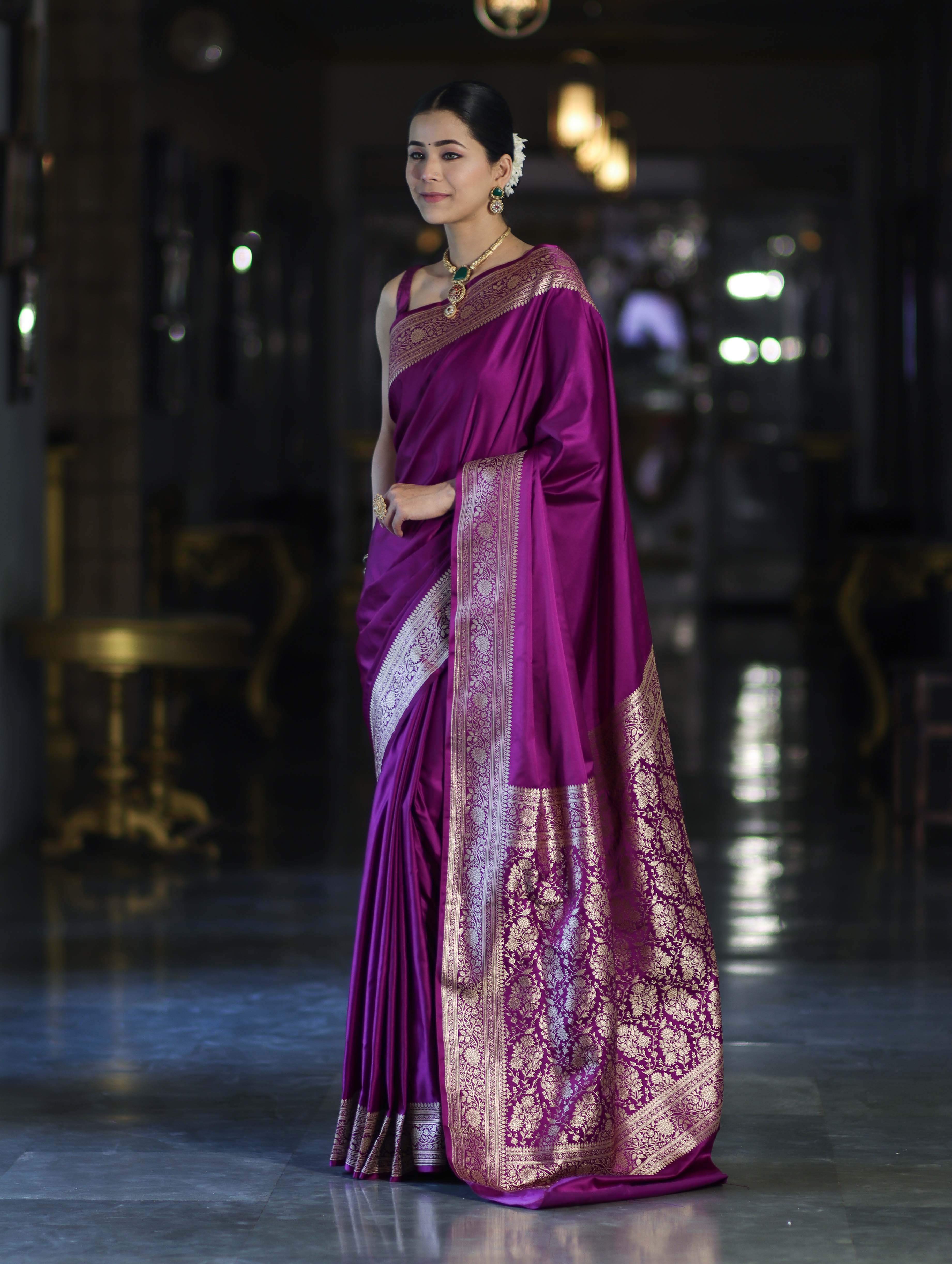 Banarasee Handwoven Plain Semi Katan Saree With Gold Zari Border-Violet