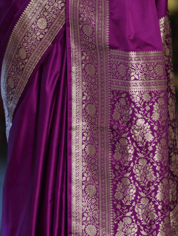 Banarasee Handwoven Plain Semi Katan Saree With Gold Zari Border-Violet