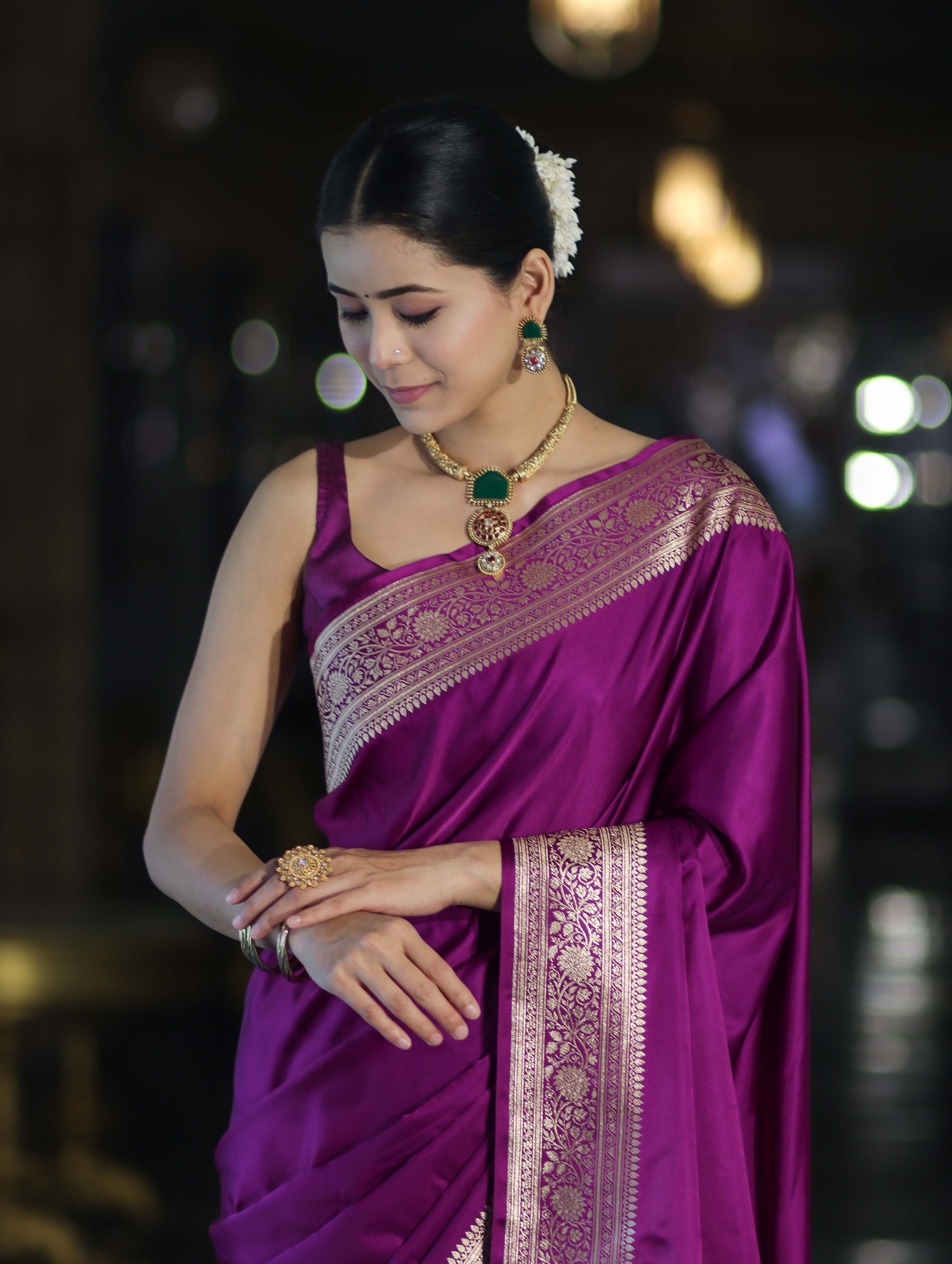Banarasee Handwoven Plain Semi Katan Saree With Gold Zari Border-Violet