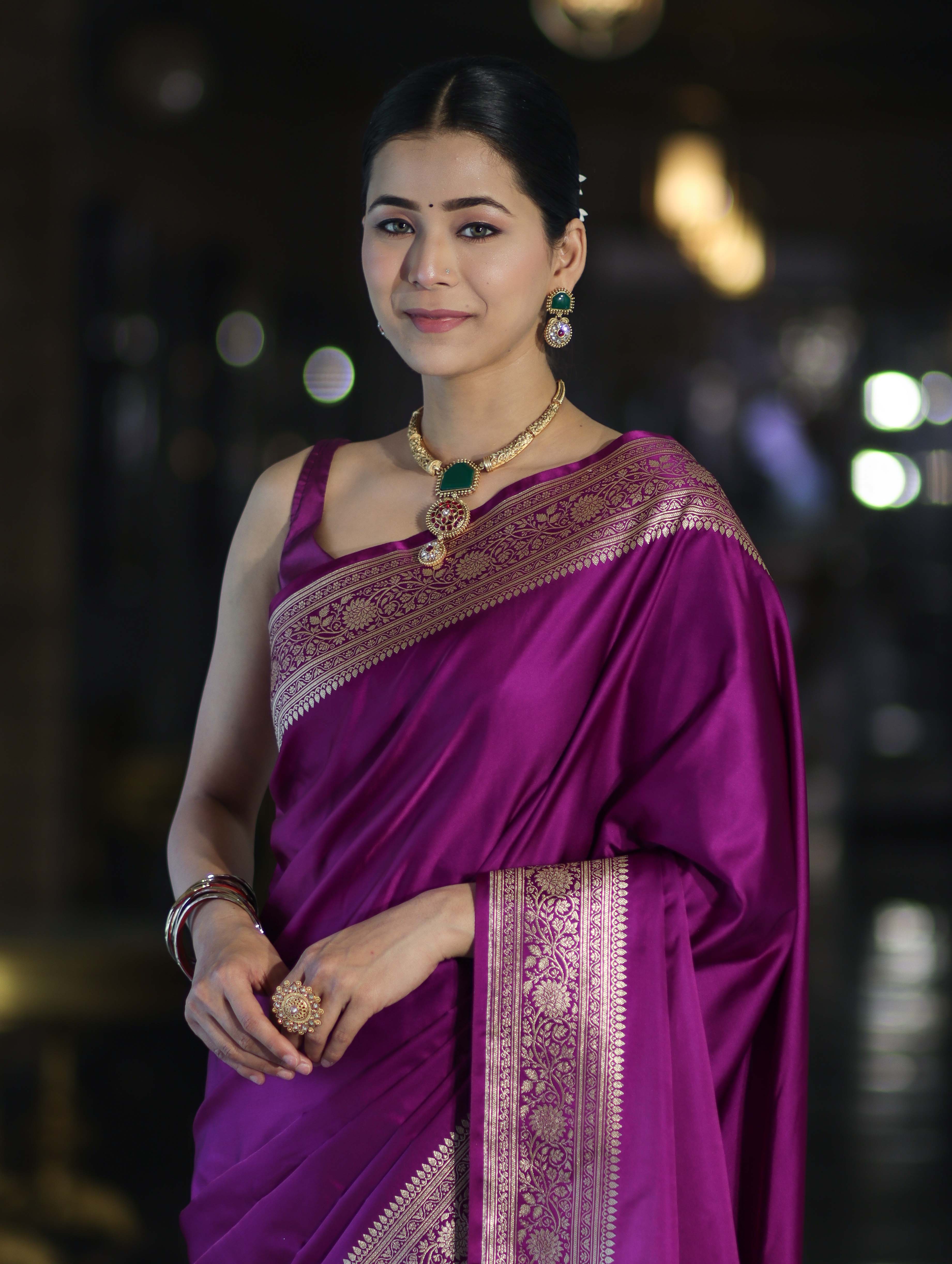 Banarasee Handwoven Plain Semi Katan Saree With Gold Zari Border-Violet