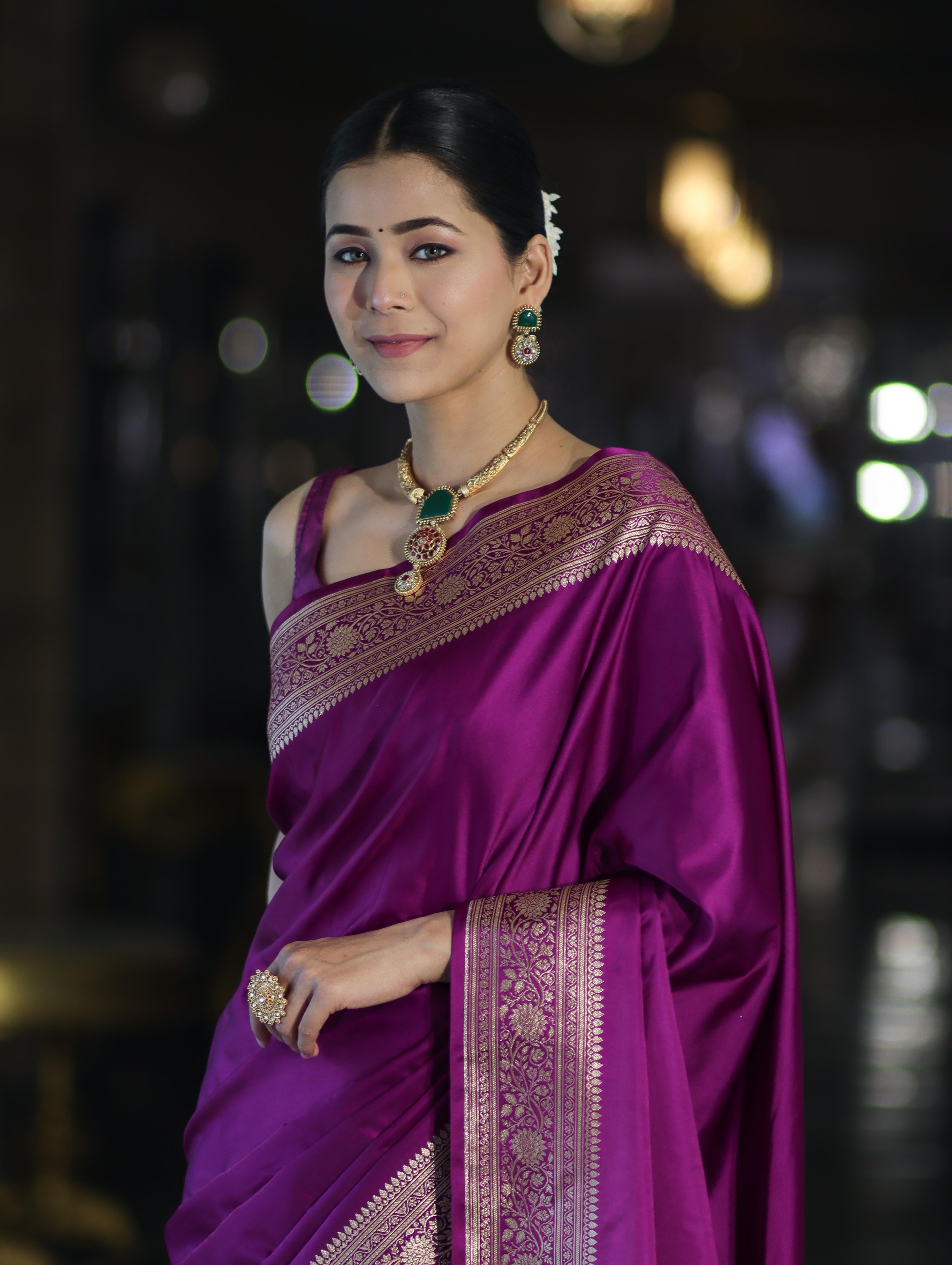 Banarasee Handwoven Plain Semi Katan Saree With Gold Zari Border-Violet