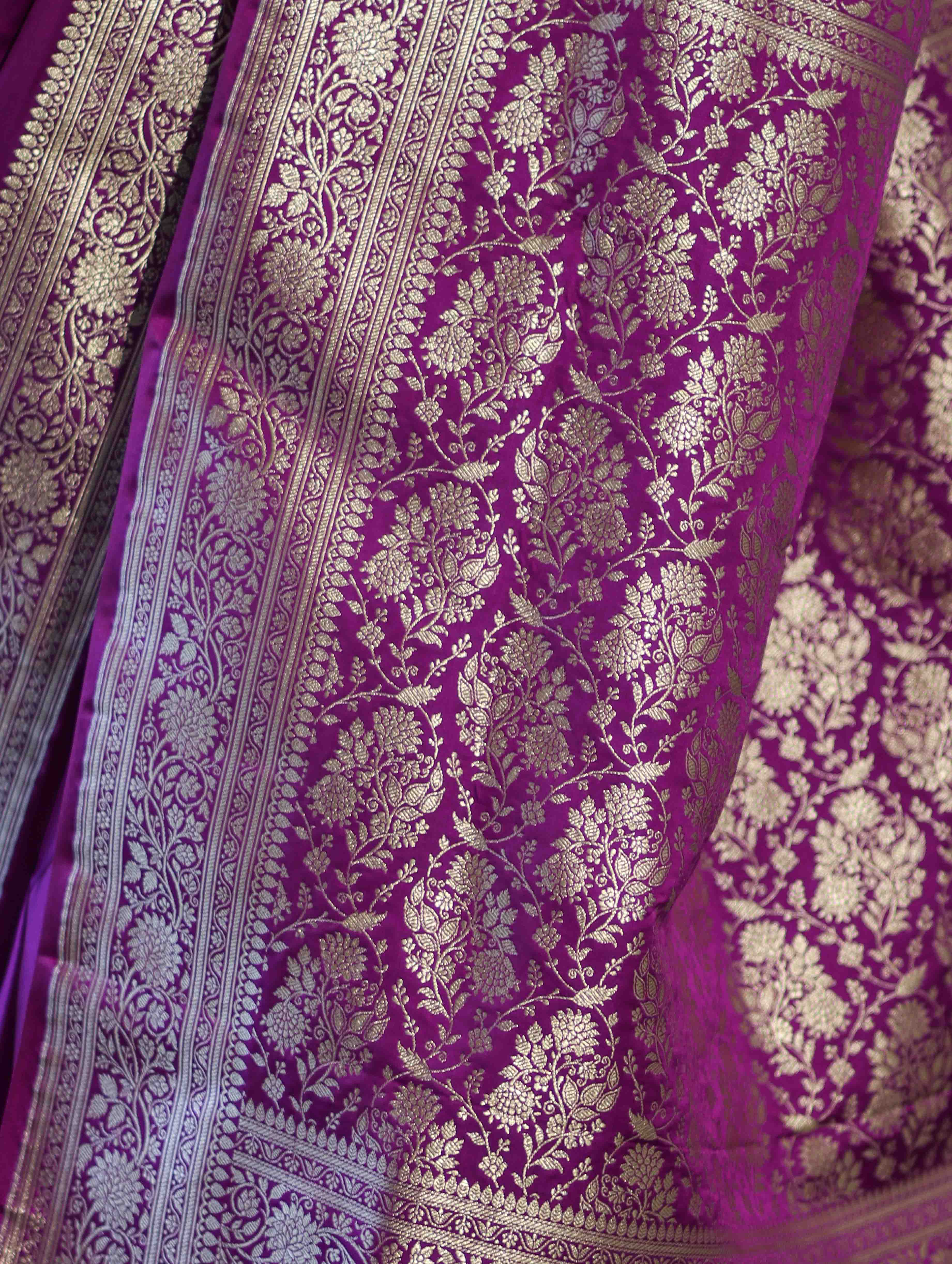 Banarasee Handwoven Plain Semi Katan Saree With Gold Zari Border-Violet