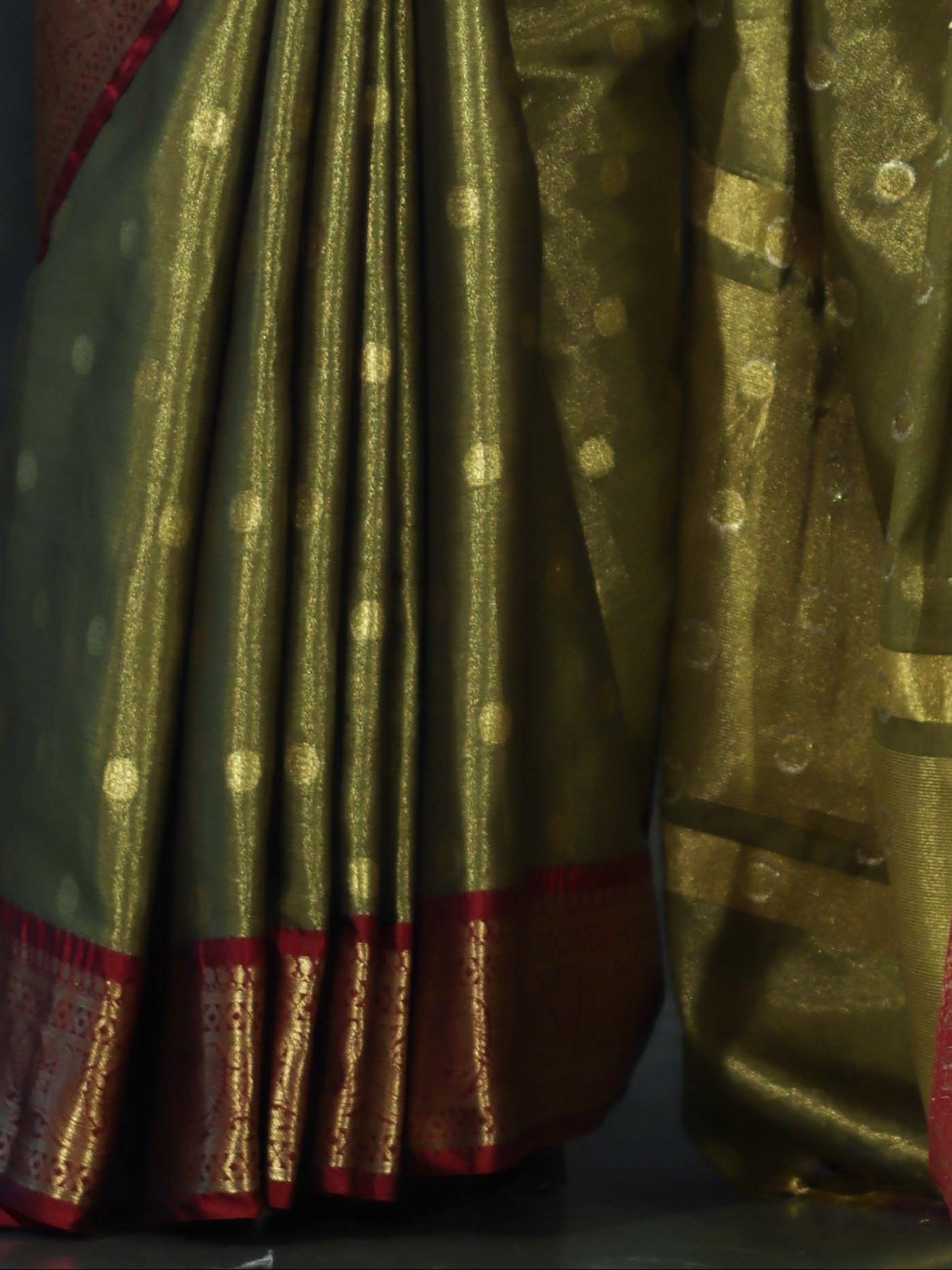 Banarasee Handloom Tissue Saree With Buti Design & Contrast Border-Olive Green & Maroon