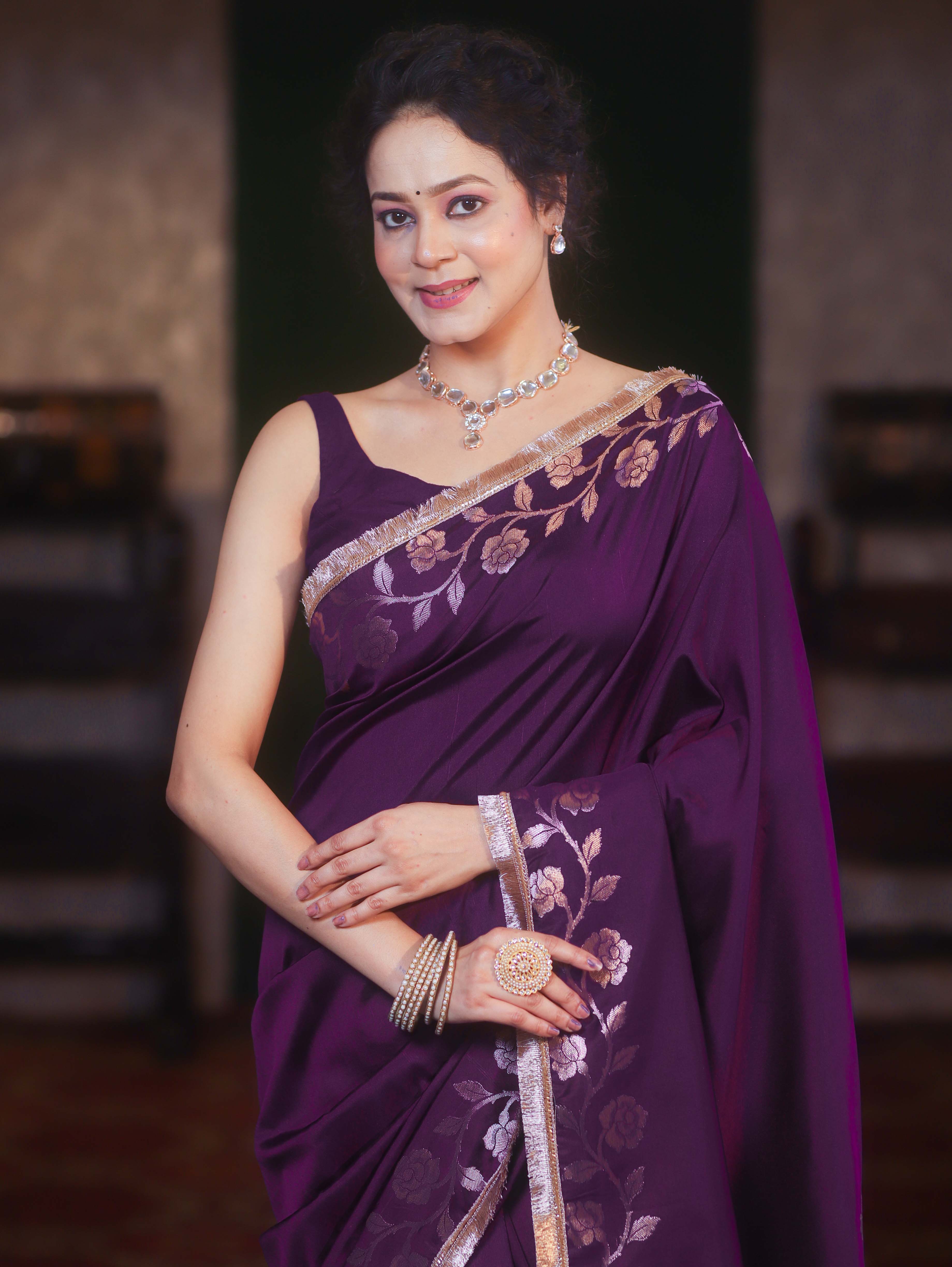 Banarasee Handwoven Semi Silk Plain Saree With Zari Border & Lace-Violet